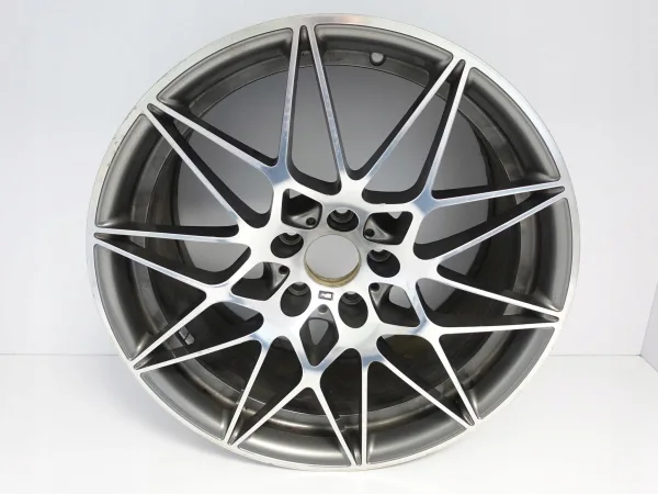 BMW M4 M3 F80 F82 F83 LCI 10Jx20 IS40 5x120 FELGA