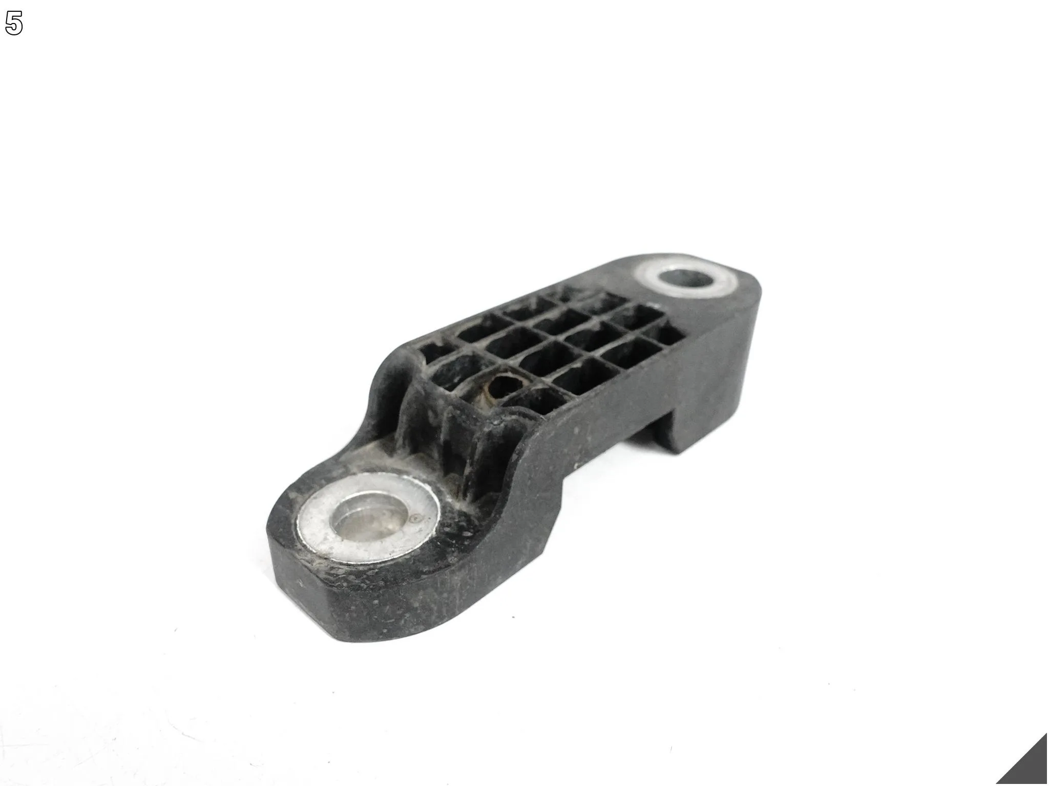BMW G30 G31 F90 G32 G11 G12 G14 G15 G16 F91 F92 UCHWYT STABILIZATORA PRZÓD BMW G30 G31 F90 G32 G11 G12 G14 G15 G16 F91 F92 UCHWYT STABILIZATORA PRZÓD - obrazek 6