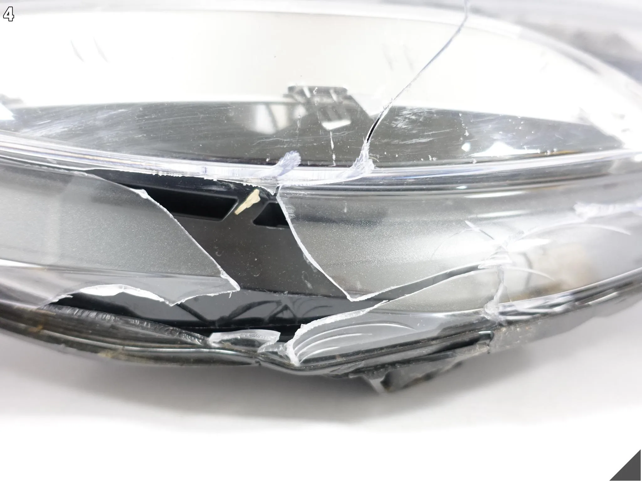 ASTON MARTIN DB12 24- LAMPA HEADLIGHT LEWA PRZÓD EUROPA USZKODZONA ASTON MARTIN DB12 24- LAMPA HEADLIGHT LEWA PRZÓD EUROPA USZKODZONA - obrazek 5