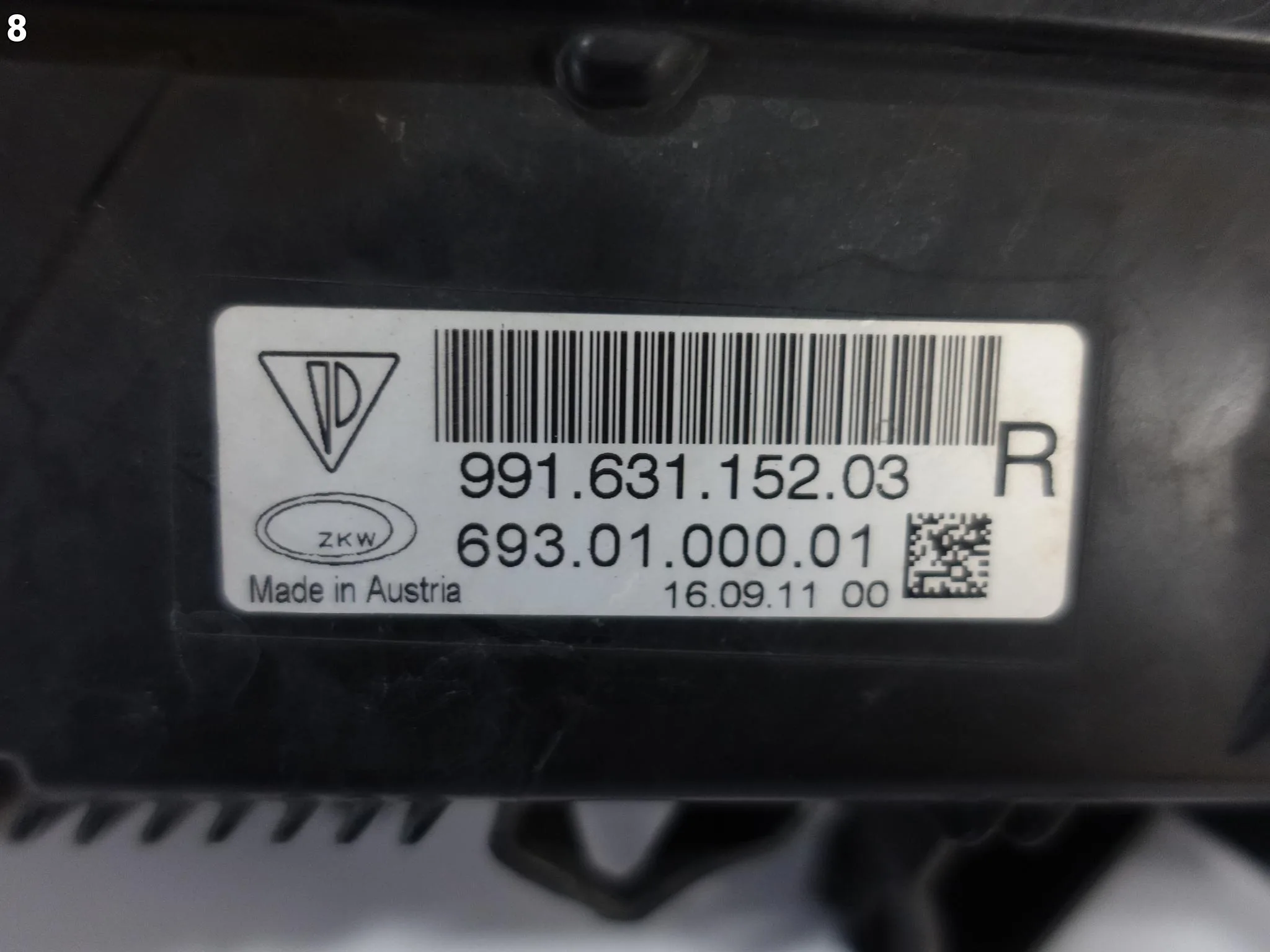 PORSCHE 991 911 11-15 LAMPA LED DRL KIERUNKOWSKAZ PRAWY W ZDERZAK PRZÓD PORSCHE 991 911 11-15 LAMPA LED DRL KIERUNKOWSKAZ PRAWY W ZDERZAK PRZÓD - obrazek 9