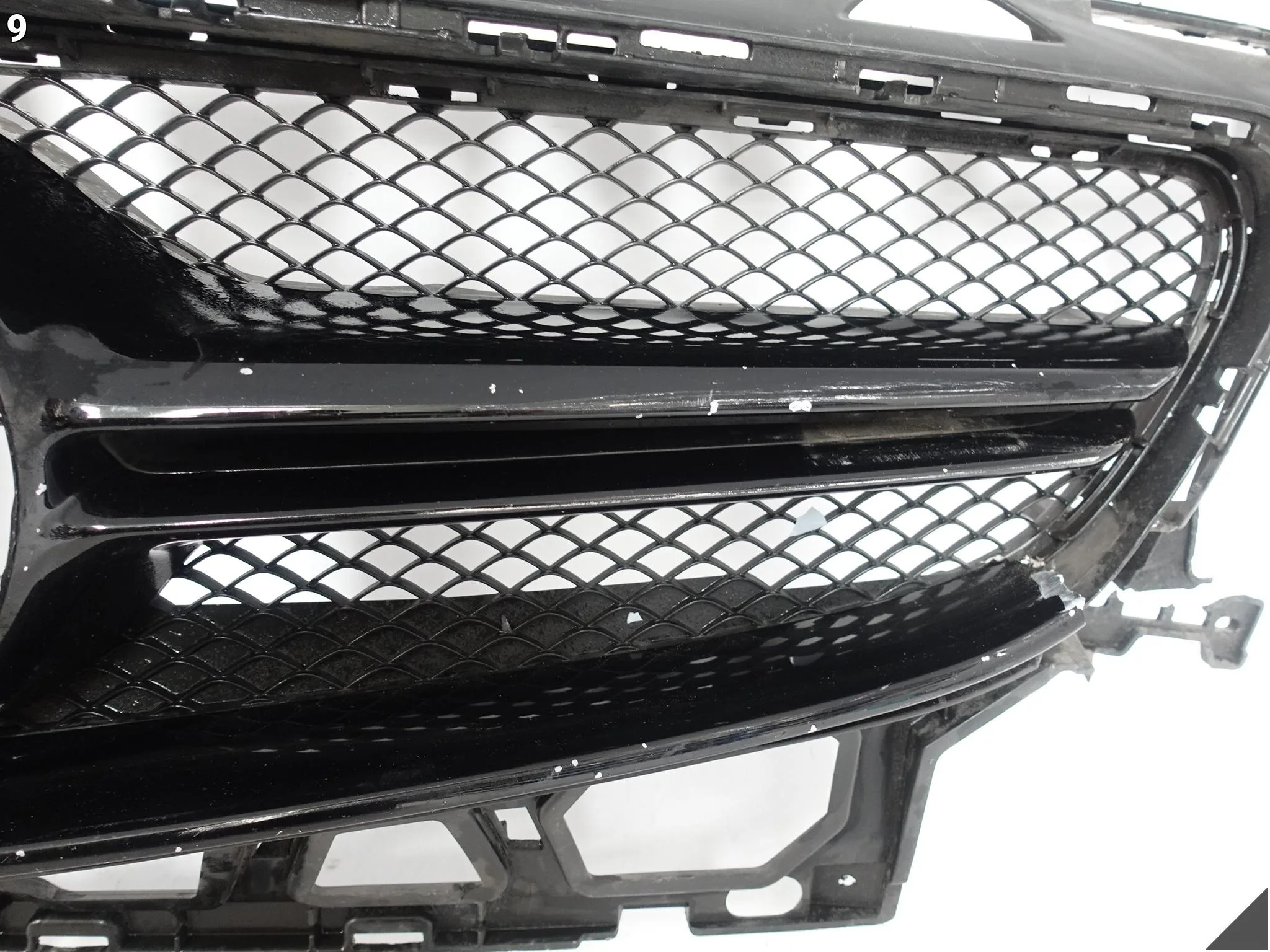 MERCEDES CLS C218 X218 CLS63 AMG LIFT MOPF 14-18 GRILL ATRAPA ZDERZAK PRZÓD MERCEDES CLS C218 X218 CLS63 AMG LIFT MOPF 14-18 GRILL ATRAPA ZDERZAK PRZÓD - obrazek 10
