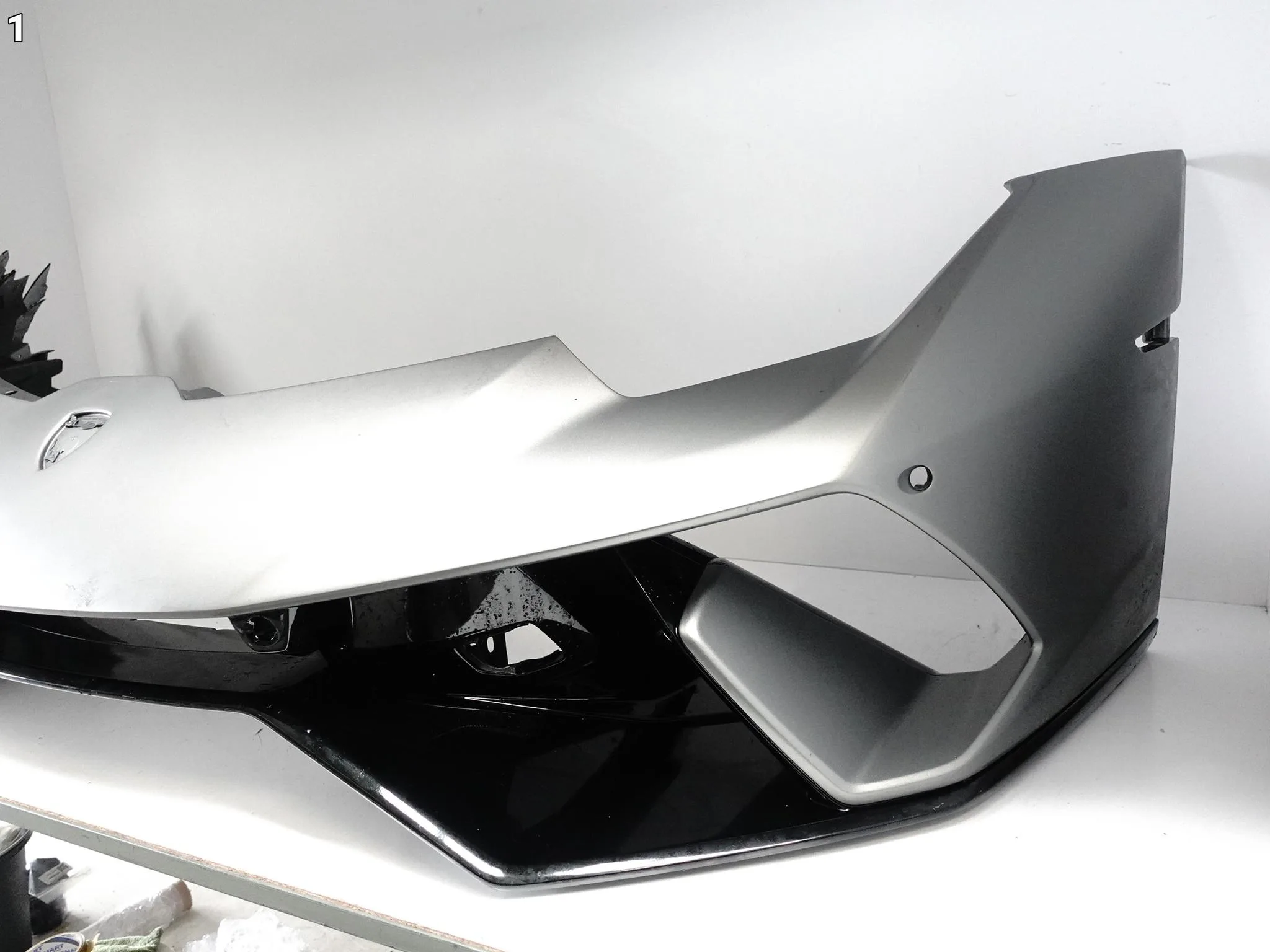 LAMBORGHINI HURACAN 4T0 LP 640-4 Performante ZDERZAK PRZOD *USZKODZONY* LAMBORGHINI HURACAN 4T0 LP 640-4 Performante ZDERZAK PRZOD *USZKODZONY* - obrazek 2