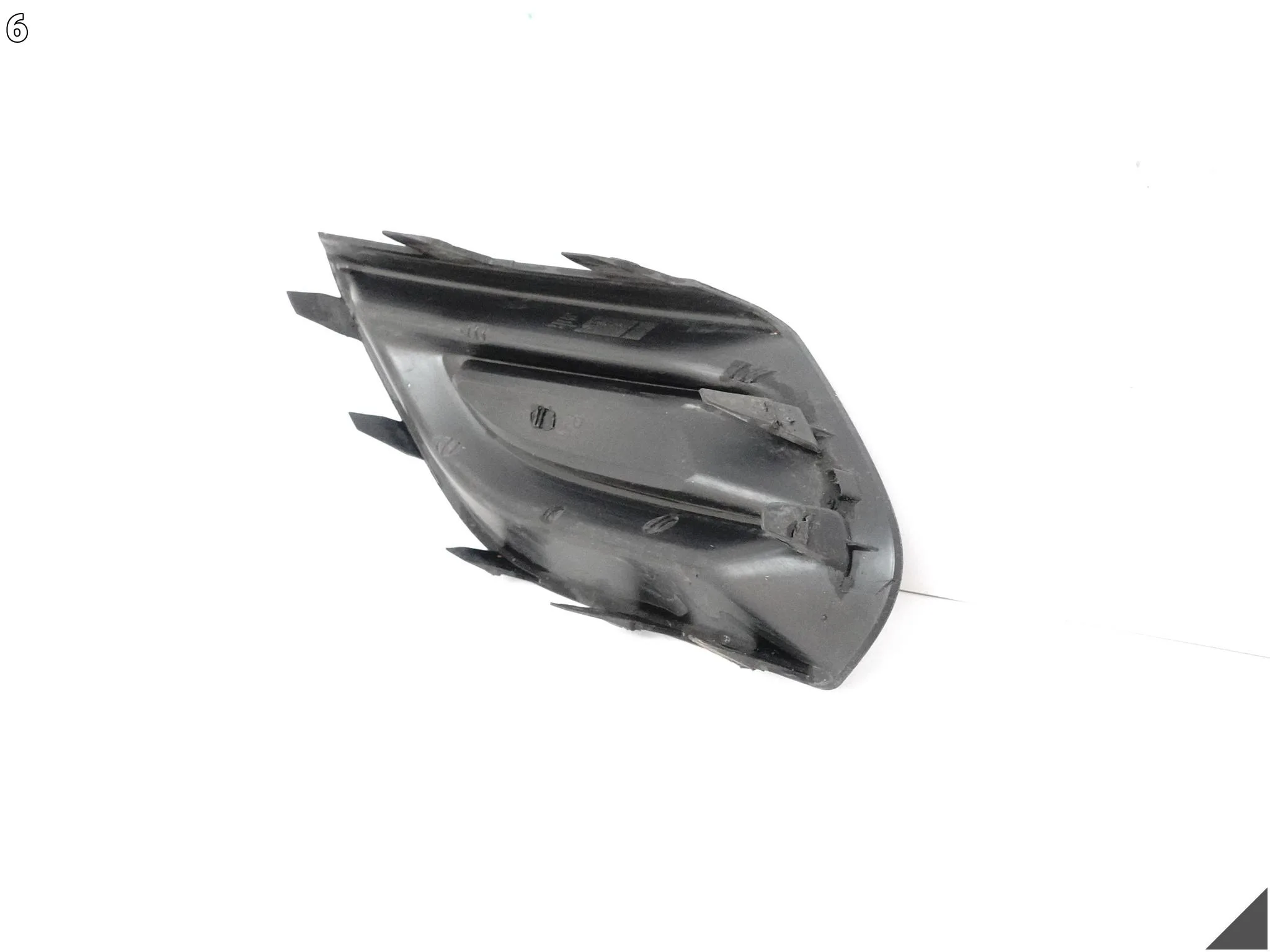OPEL CORSA E V 14-19 KRATKA ATRAPA ZAŚLEPKA W ZDERZAK PRZÓD PRAWA OPEL CORSA E V 14-19 KRATKA ATRAPA ZAŚLEPKA W ZDERZAK PRZÓD PRAWA - obrazek 7
