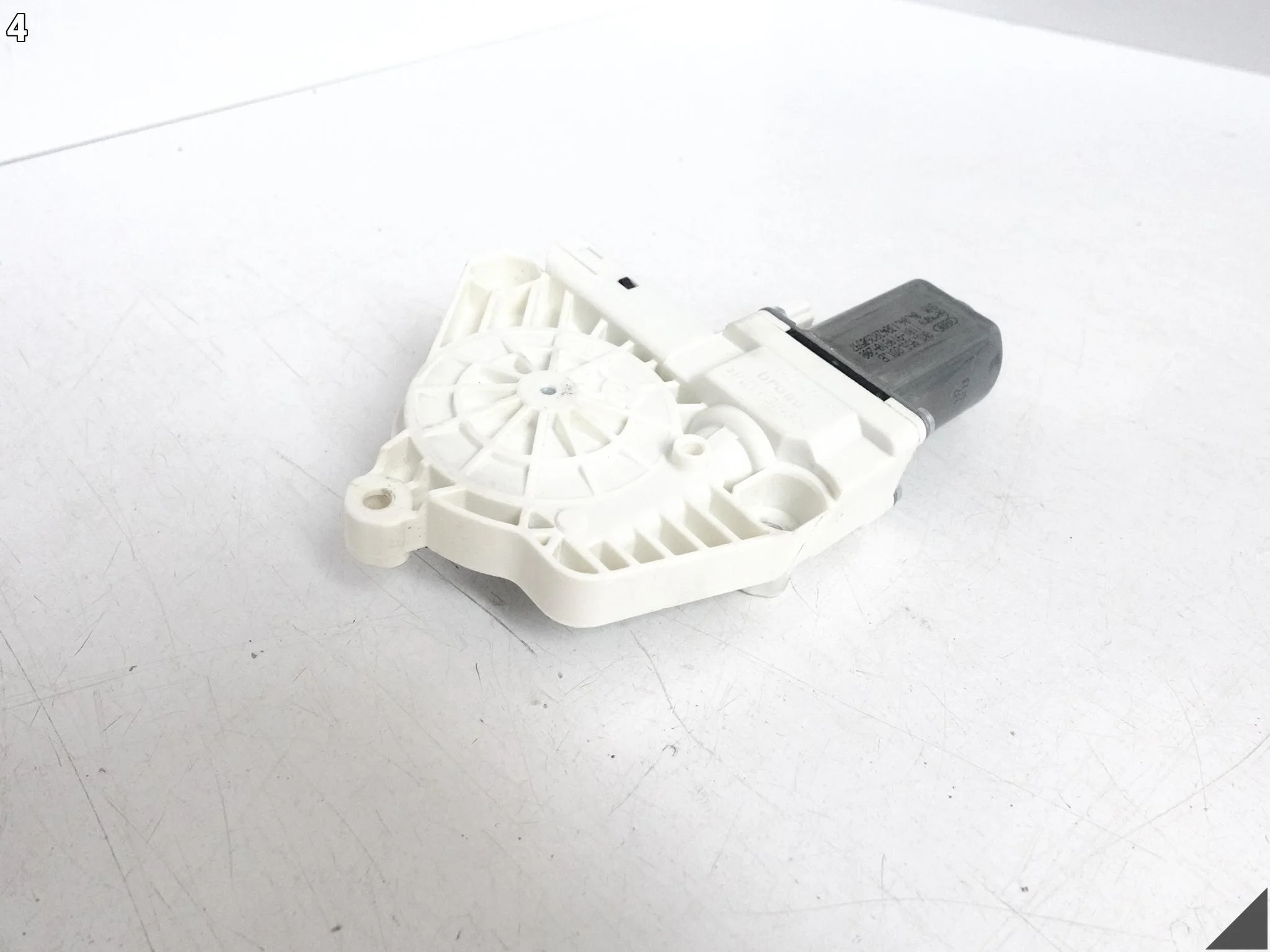 AUDI RS7 S7 A7 4G8 RS6 S6 A6 4G0 S8 4H0 SEAT VW SILNICZEK PODNOSZENIA SZYBY AUDI RS7 S7 A7 4G8 RS6 S6 A6 4G0 S8 4H0 SEAT VW SILNICZEK PODNOSZENIA SZYBY - obrazek 5