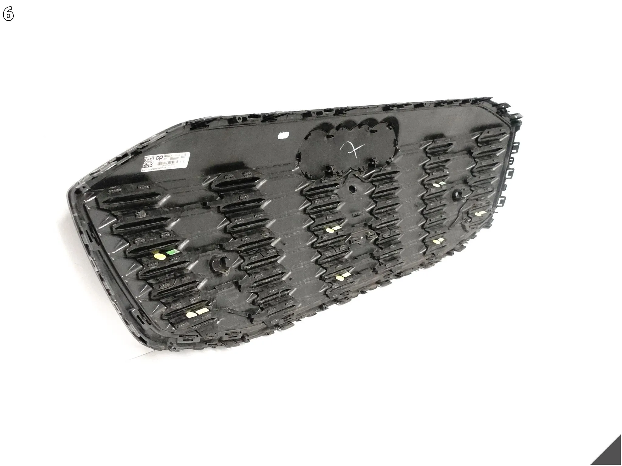 AUDI Q6 E-TRON 85H S-LINE 23- GRILL ATRAPA KRATKA WLOT W ZDERZAK PRZÓD AUDI Q6 E-TRON 85H S-LINE 23- GRILL ATRAPA KRATKA WLOT W ZDERZAK PRZÓD - obrazek 7