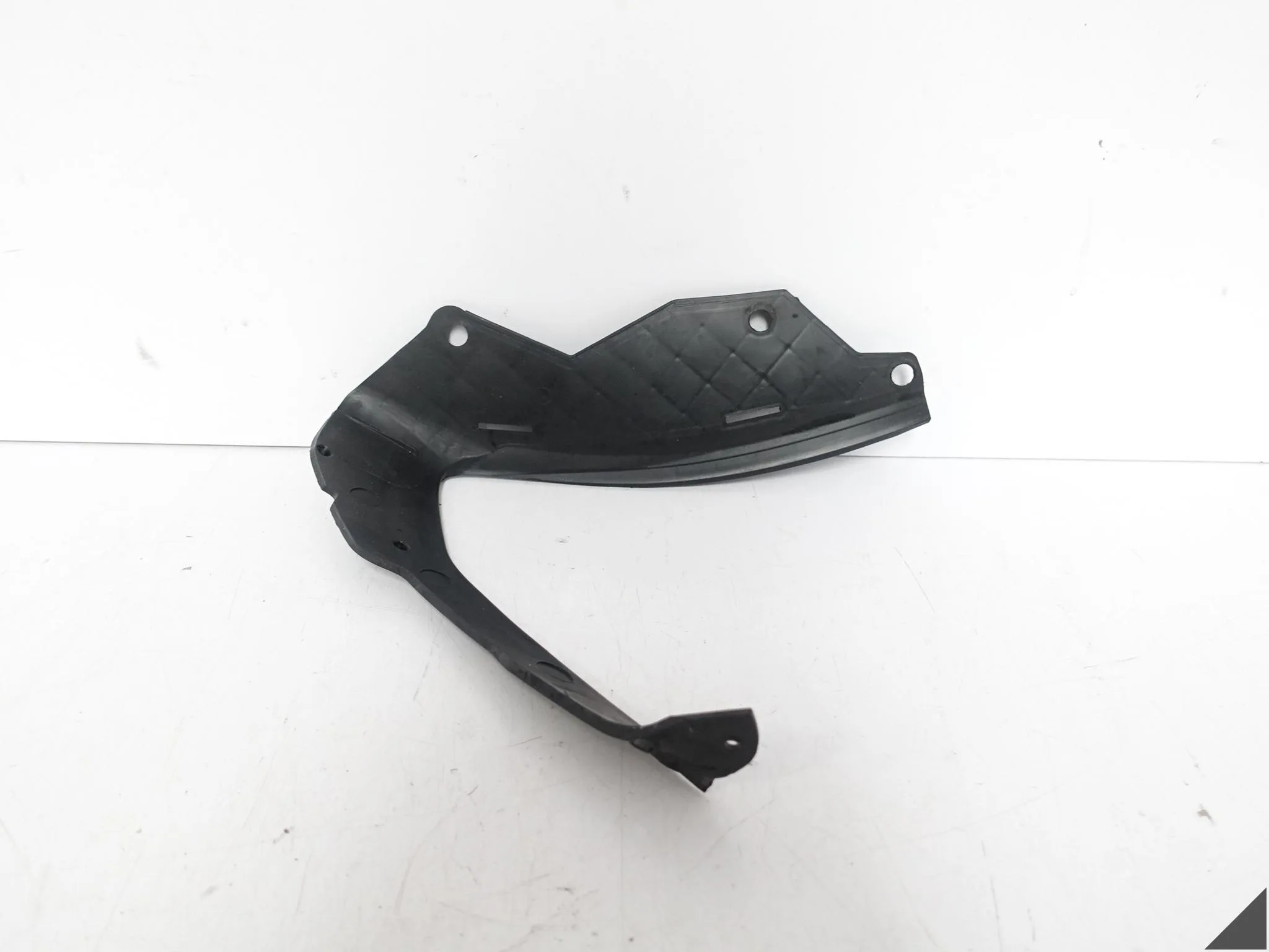 AUDI Q3 RSQ3 II F3 83A 18-25 USZCZELKA LAMPY LISTWA GUMOWA LEWA PRZÓD AUDI Q3 RSQ3 II F3 83A 18-25 USZCZELKA LAMPY LISTWA GUMOWA LEWA PRZÓD