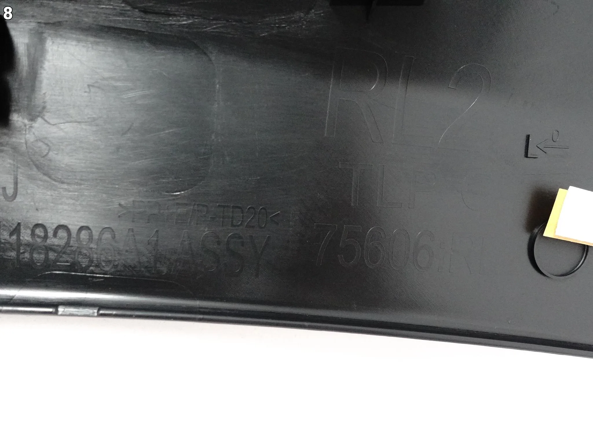 TOYOTA YARIS CROSS 20- LISTWA NAKŁADKA NA BŁOTNIK LEWA TYŁ 75606-K2011 NOWA TOYOTA YARIS CROSS 20- LISTWA NAKŁADKA NA BŁOTNIK LEWA TYŁ 75606-K2011 NOWA - obrazek 9