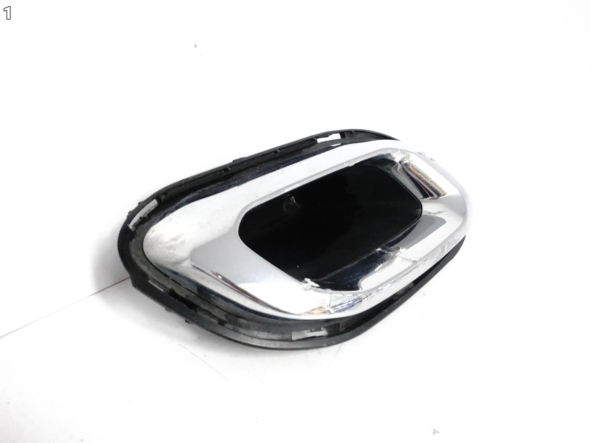 MERCEDES GLE W167 V167 GLS X167 19- ATRAPA WYDECHU ZAŚLEPKA CHROM PRAWA TYŁ MERCEDES GLE W167 V167 GLS X167 19- ATRAPA WYDECHU ZAŚLEPKA CHROM PRAWA TYŁ - obrazek 2