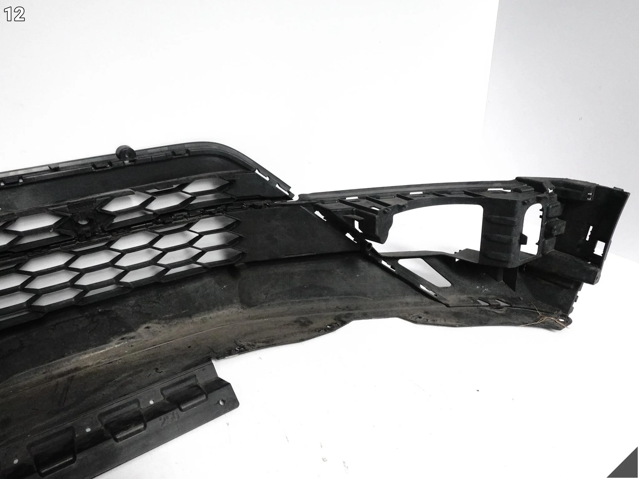 VW TIGUAN II 2 5NA 15-20 ZDERZAK KRATKA ATRAPA SPOILER DOKŁADKA PRZÓD VW TIGUAN II 2 5NA 15-20 ZDERZAK KRATKA ATRAPA SPOILER DOKŁADKA PRZÓD - obrazek 14