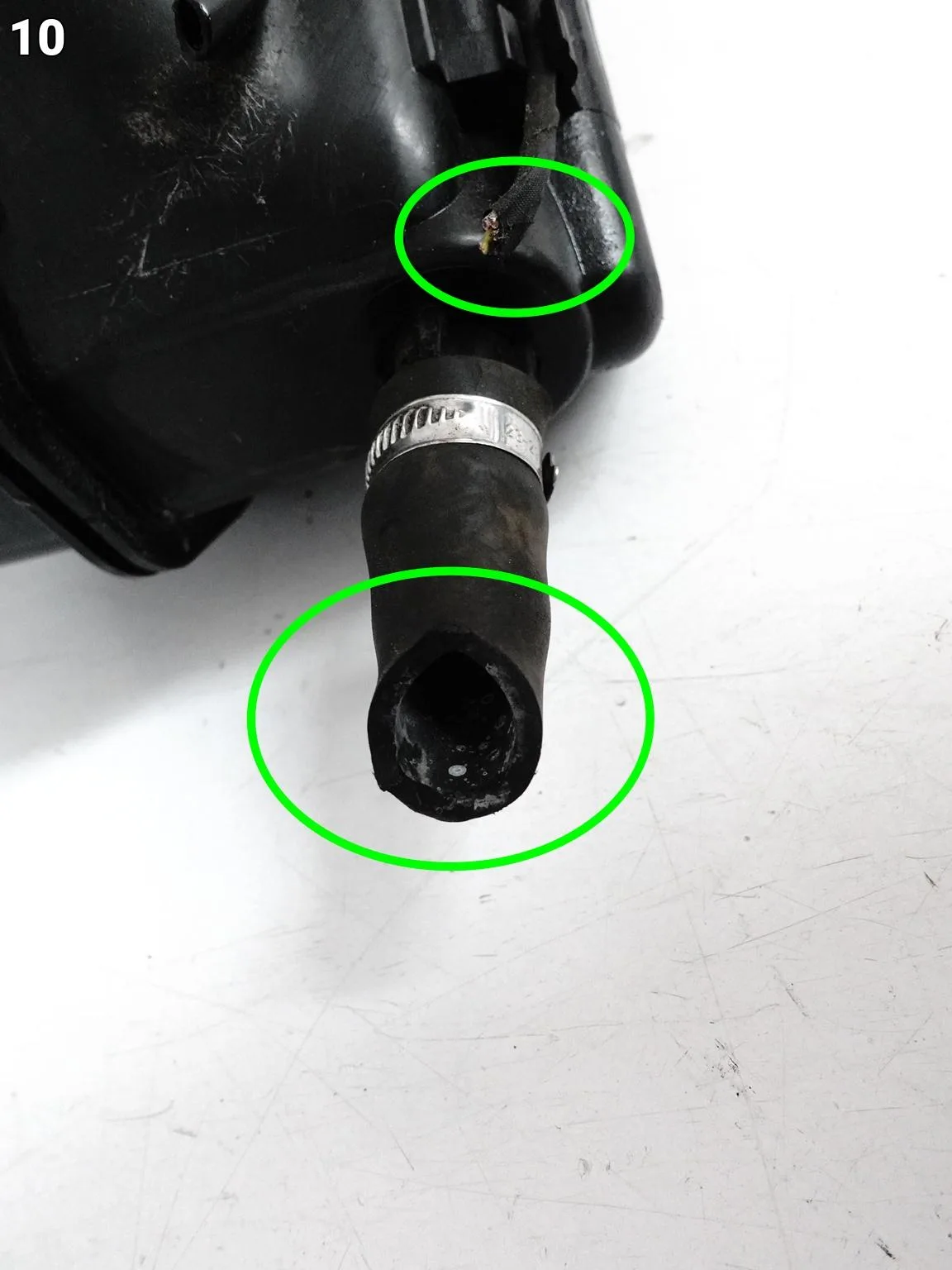 BMW G14 G15 G16 G30 G31 G32 ZBIORNIK ZBIORNICZEK PASYWNY ACR ADBLUE + POMPA BMW G14 G15 G16 G30 G31 G32 ZBIORNIK ZBIORNICZEK PASYWNY ACR ADBLUE + POMPA - obrazek 11