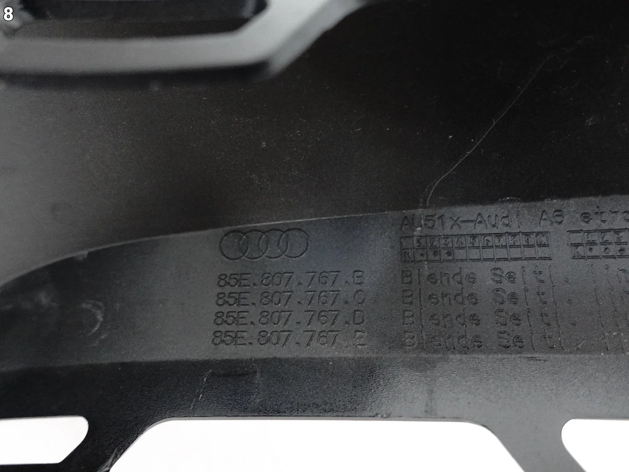 AUDI A6 S6 E-TRON 85E S-LINE 24- LISTWA KRATKA BLENDA ATRAPA LEWA W ZDERZAK AUDI A6 S6 E-TRON 85E S-LINE 24- LISTWA KRATKA BLENDA ATRAPA LEWA W ZDERZAK - obrazek 9