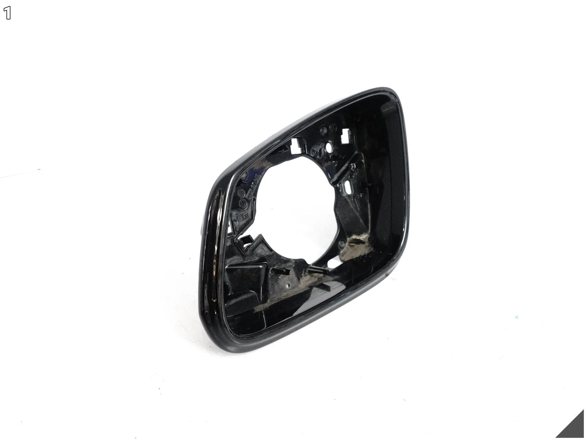 BMW F45 ACTIVE TOURER F46 GRAN TOURER X1 F48 RAMKA LUSTERKA ZEWNĘTRZNEGO L BMW F45 ACTIVE TOURER F46 GRAN TOURER X1 F48 RAMKA LUSTERKA ZEWNĘTRZNEGO L - obrazek 2