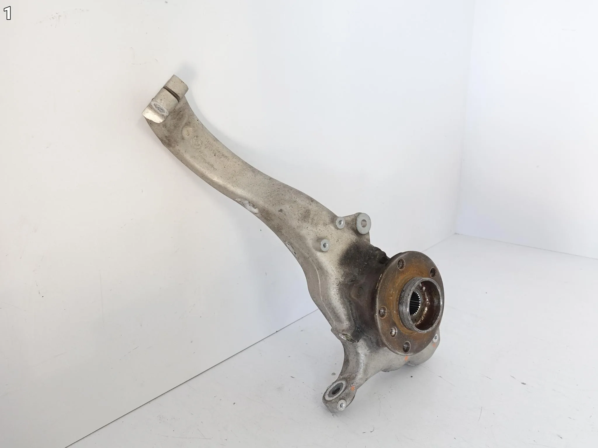 BMW X5M F85 X5 F15 X6M F86 X6 F16 ZWROTNICA PIASTA ZAWIESZENIE PRZÓD LEWA BMW X5M F85 X5 F15 X6M F86 X6 F16 ZWROTNICA PIASTA ZAWIESZENIE PRZÓD LEWA - obrazek 2