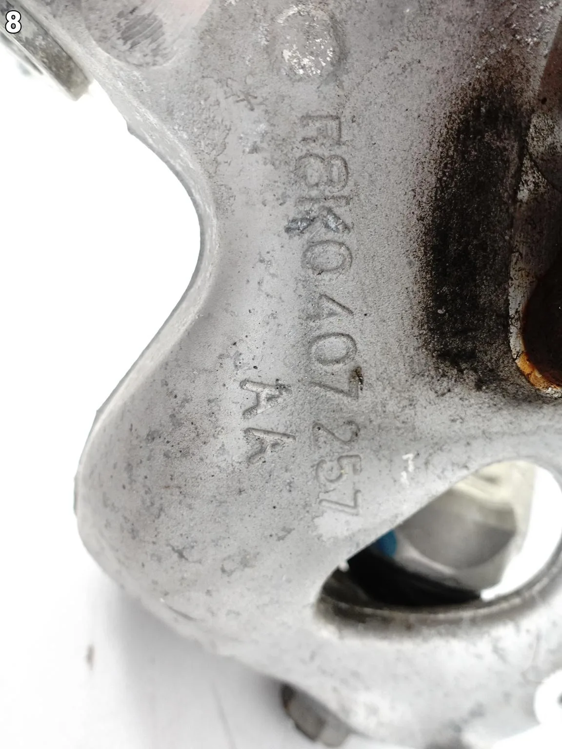 AUDI A5 8T0 B8 LIFT 11-16 ZWROTNICA WAHACZE PÓŁOŚ PIASTA LEWA PRZÓD 14KM AUDI A5 8T0 B8 LIFT 11-16 ZWROTNICA WAHACZE PÓŁOŚ PIASTA LEWA PRZÓD 14KM - obrazek 9