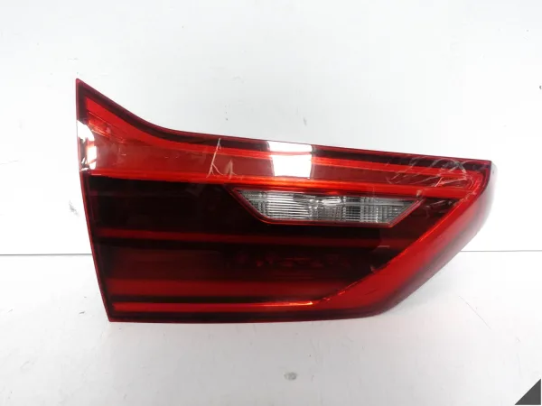 BMW 5 G31 TOURING KOMBI 17-20 LAMPA LED W KLAPĘ BAGAŻNIKA LEWA TYŁ EU BMW 5 G31 TOURING KOMBI 17-20 LAMPA LED W KLAPĘ BAGAŻNIKA LEWA TYŁ EU
