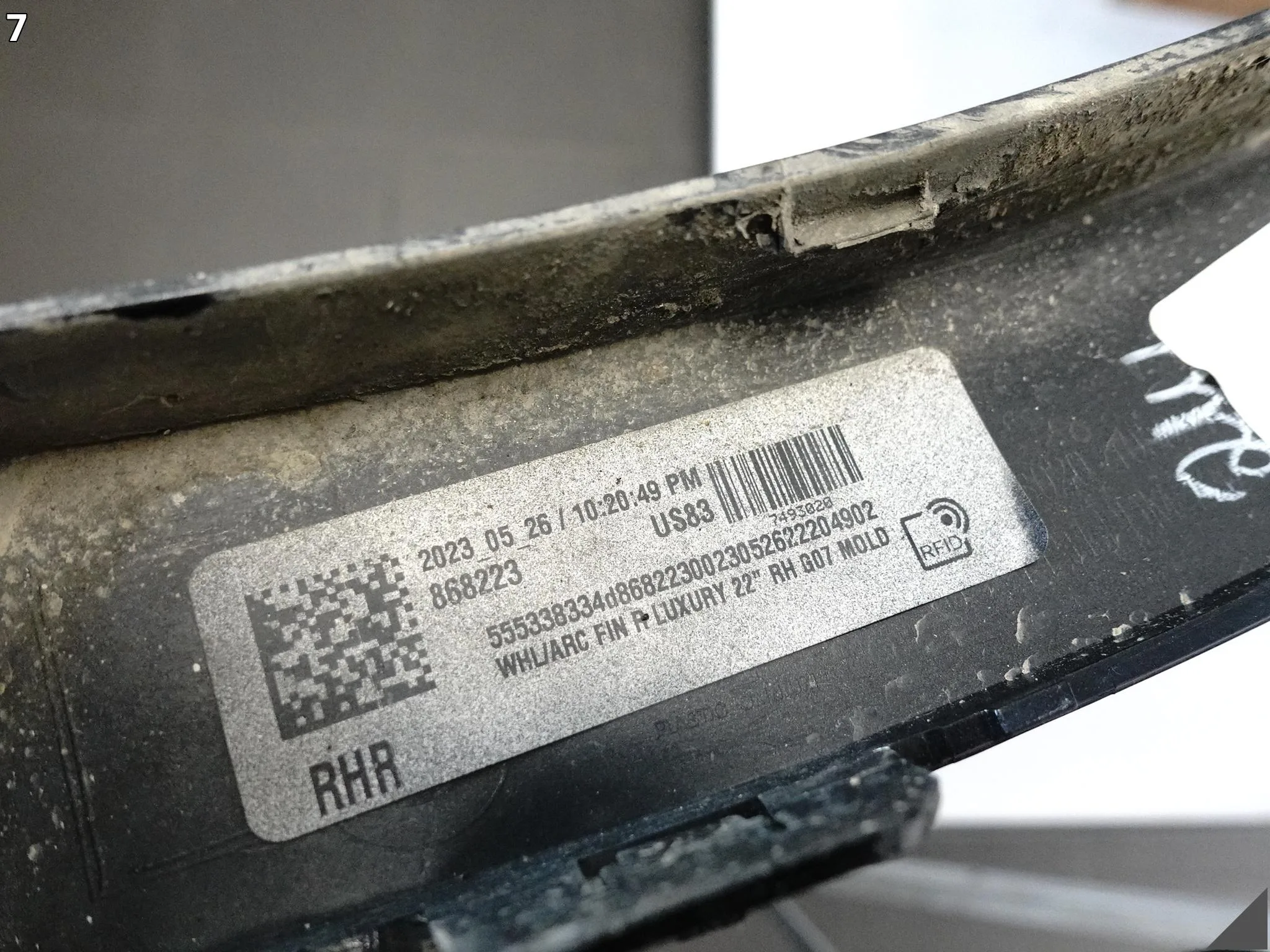 BMW X7 G07 18- LISTWA NAKŁADKA NA BŁOTNIK PRAWA TYŁ LUXURY 7493022 BMW X7 G07 18- LISTWA NAKŁADKA NA BŁOTNIK PRAWA TYŁ LUXURY 7493022 - obrazek 8