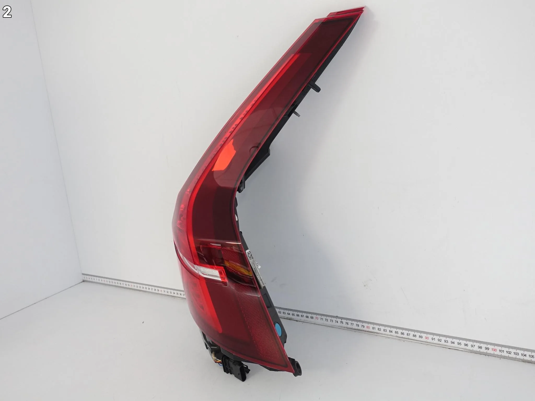 VOLVO V60 II 2 18- LAMPA LED PRAWA TYŁ W BŁOTNIK EUROPA VOLVO V60 II 2 18- LAMPA LED PRAWA TYŁ W BŁOTNIK EUROPA - obrazek 3