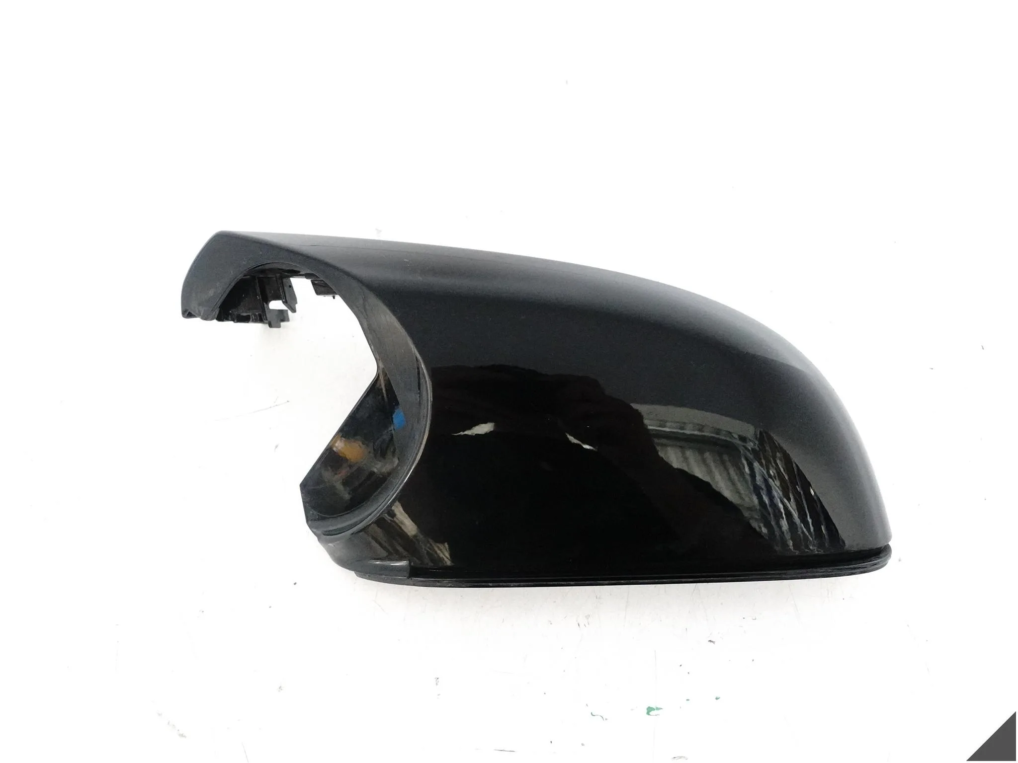 BMW F87 F20 F21 F22 F23 F30 F31 F32 F33 F34 F36 DOLNA OBUDOWA LUSTERKA LEWA BMW F87 F20 F21 F22 F23 F30 F31 F32 F33 F34 F36 DOLNA OBUDOWA LUSTERKA LEWA