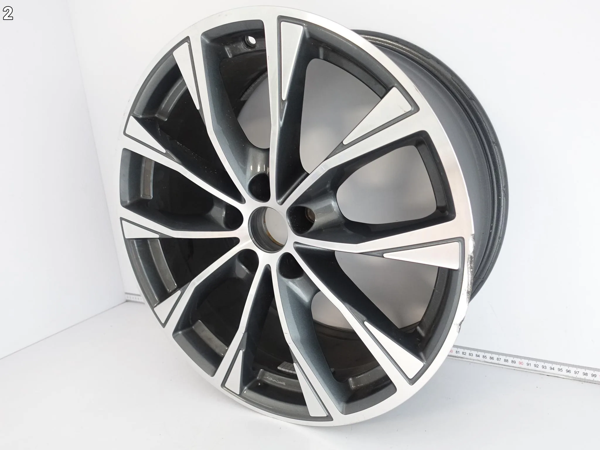 AUDI A6 S-LINE 4P0 C9 AVANT SEDAN FELGA 25- 8,5Jx19 ET40 5×112 AUDI A6 S-LINE 4P0 C9 AVANT SEDAN FELGA 25- 8,5Jx19 ET40 5x112 - obrazek 3