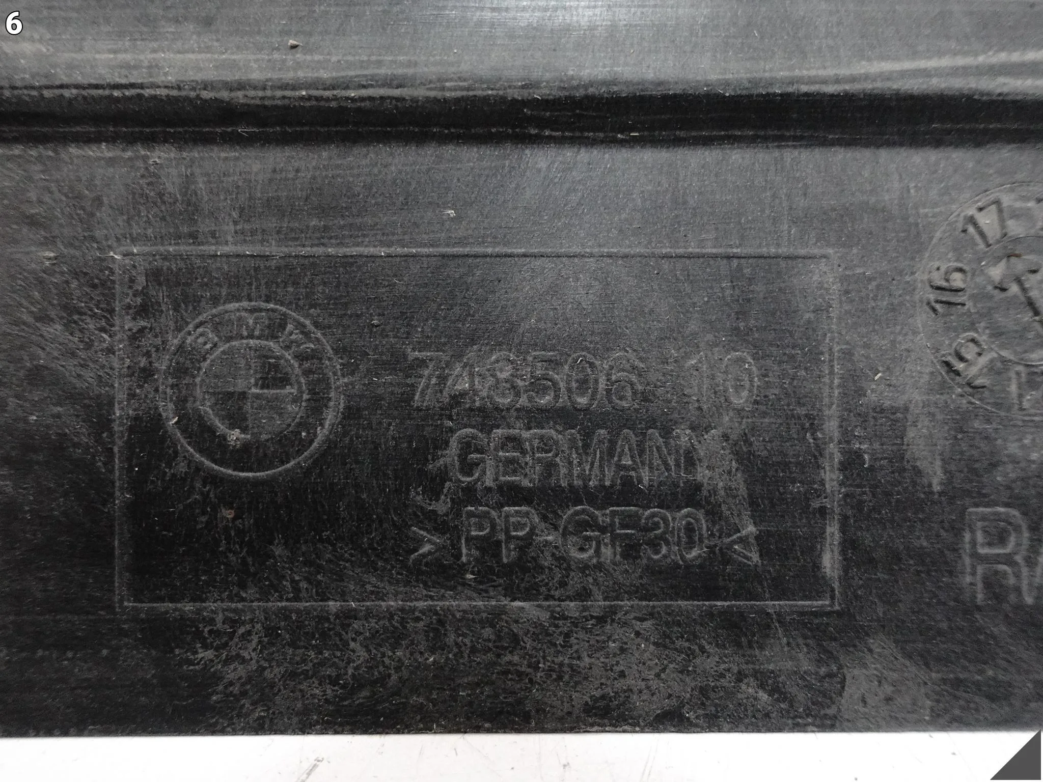 BMW 5 G30 G31 17-20 PŁYTA PODŁOGA OSŁONA PODWOZIA SKRZYNI BIEGÓW MANUAL BMW 5 G30 G31 17-20 PŁYTA PODŁOGA OSŁONA PODWOZIA SKRZYNI BIEGÓW MANUAL - obrazek 7