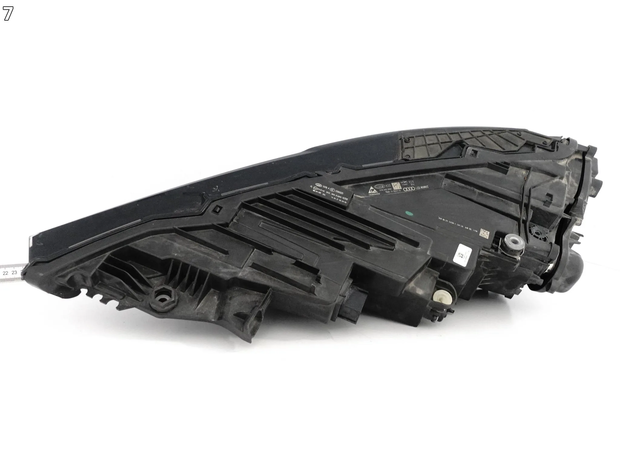 AUDI Q8 SQ8 4M8 18-23 LAMPA MATRIX FULL LED PRAWA PRZÓD EUROPA AUDI Q8 SQ8 4M8 18-23 LAMPA MATRIX FULL LED PRAWA PRZÓD EUROPA - obrazek 8