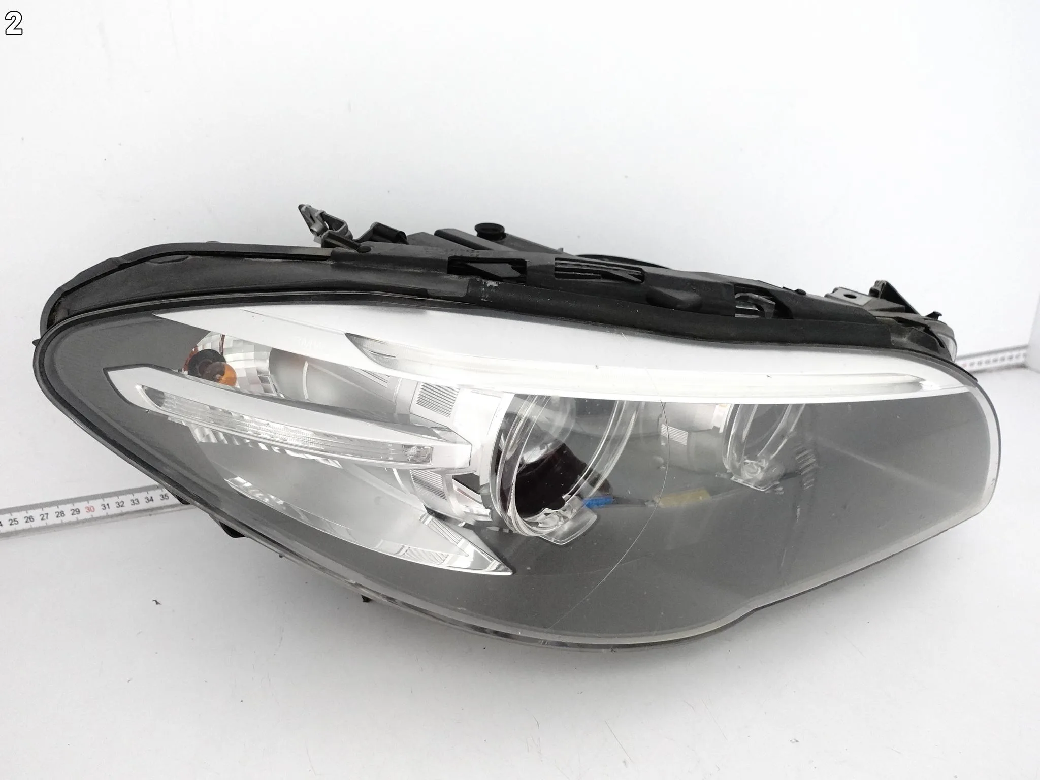 BMW 5 F10 F11 LIFT LCI 13-17 LAMPA XENON + LED NIESKRĘTNA PRAWA PRZÓD EU BMW 5 F10 F11 LIFT LCI 13-17 LAMPA XENON + LED NIESKRĘTNA PRAWA PRZÓD EU - obrazek 3