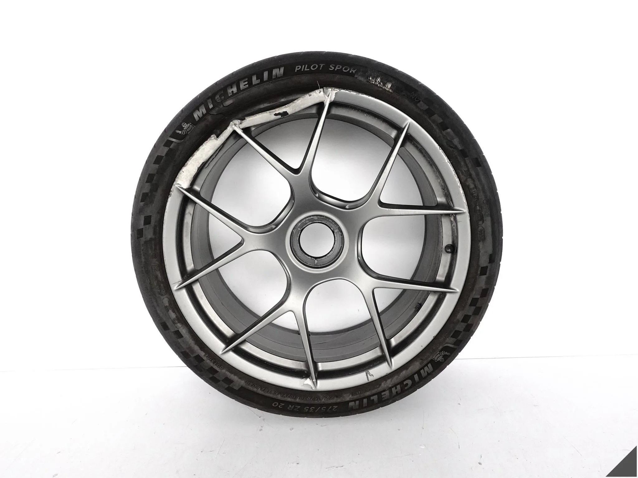 PORSCHE 911 992 GT3RS GT3 RS GT2RS GT2 RS 9GT FELGA MAGNEZOWA 10Jx20 ET45 PORSCHE 911 992 GT3RS GT3 RS GT2RS GT2 RS 9GT FELGA MAGNEZOWA 10Jx20 ET45