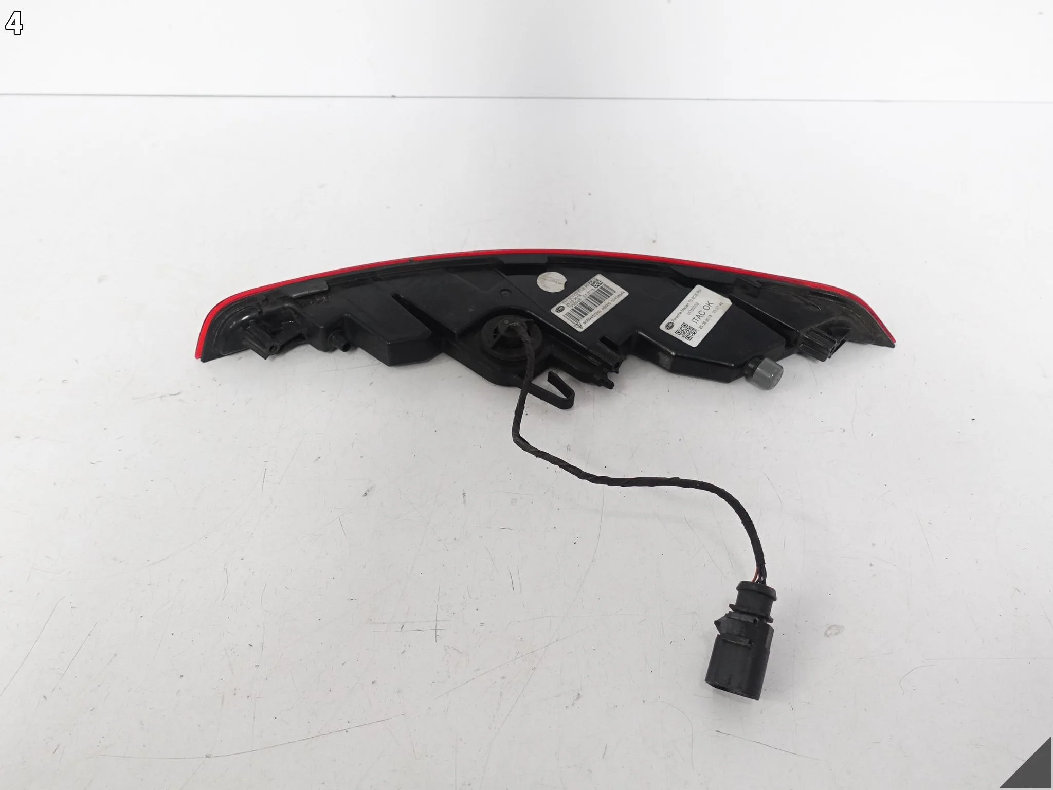 PORSCHE MACAN 95B 13-22 LIFT LAMPA LED W ZDERZAK ODBLASK PRAWA TYŁ PORSCHE MACAN 95B 13-22 LIFT LAMPA LED W ZDERZAK ODBLASK PRAWA TYŁ - obrazek 5