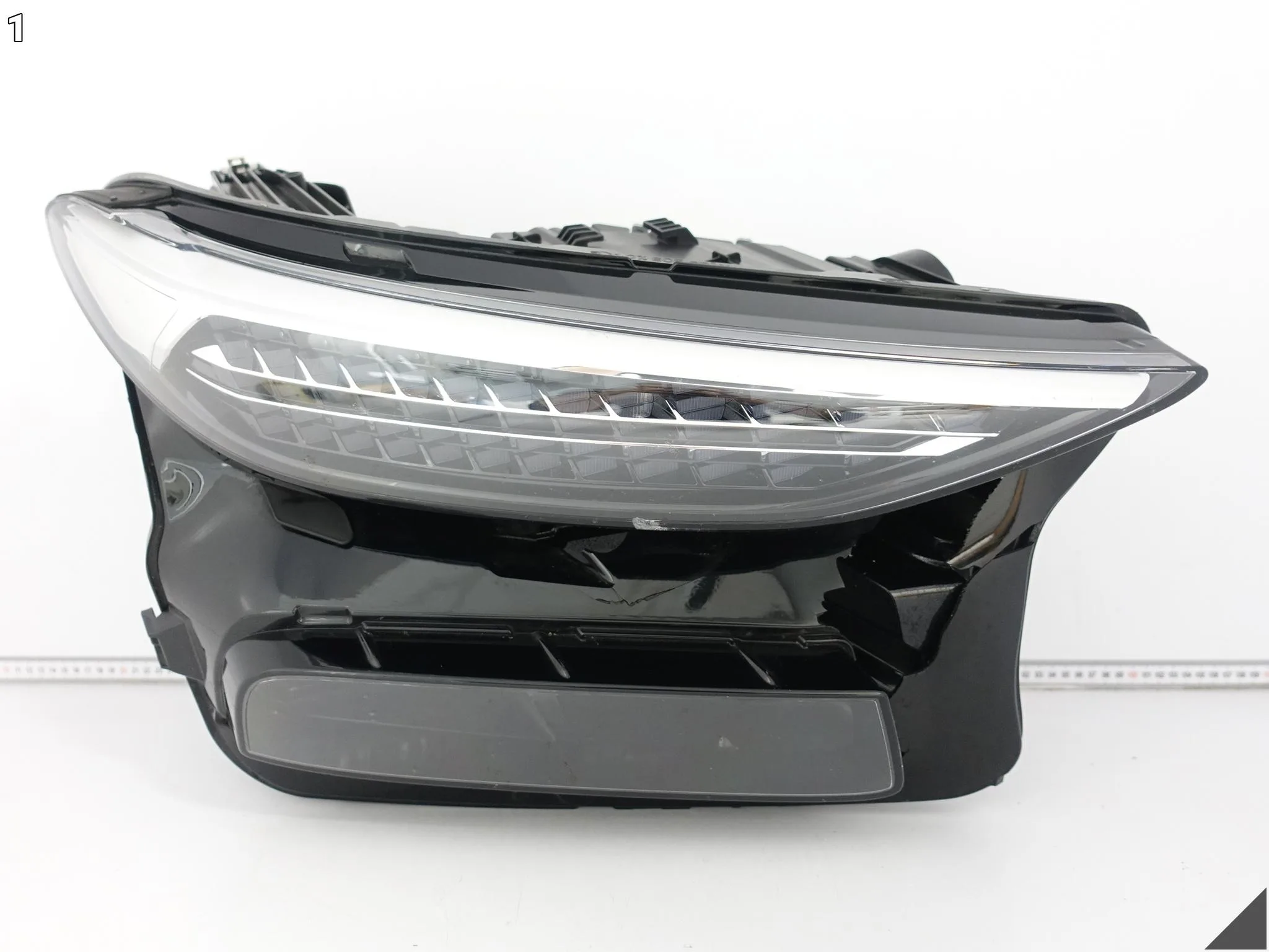 AUDI Q6 E-TRON 85H 23- LAMPA MATRIX FULL LED PRAWA PRZÓD EUROPA 85H941040R AUDI Q6 E-TRON 85H 23- LAMPA MATRIX FULL LED PRAWA PRZÓD EUROPA 85H941040R - obrazek 2