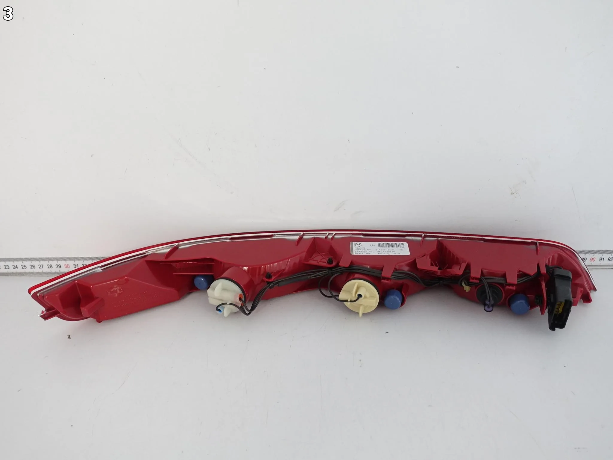 CITROEN DS 7 DS7 CROSSBACK 17- LAMPA PRZECIWMGIELNA LEWA TYŁ W ZDERZAK EU CITROEN DS 7 DS7 CROSSBACK 17- LAMPA PRZECIWMGIELNA LEWA TYŁ W ZDERZAK EU - obrazek 4