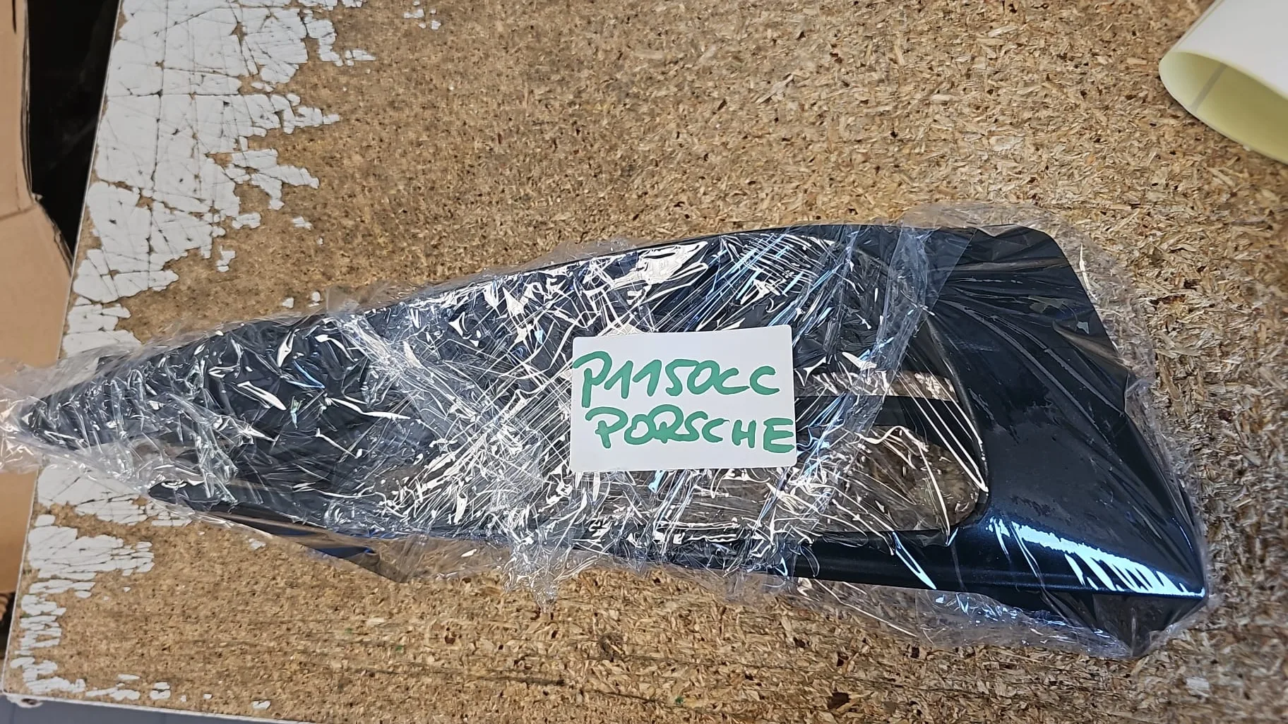 PORSCHE PANAMERA 971 16-23 ZWYKŁY ZDERZAK KRATKA LISTWA LEWA PRZÓD PORSCHE PANAMERA 971 16-23 ZWYKŁY ZDERZAK KRATKA LISTWA LEWA PRZÓD - obrazek 5