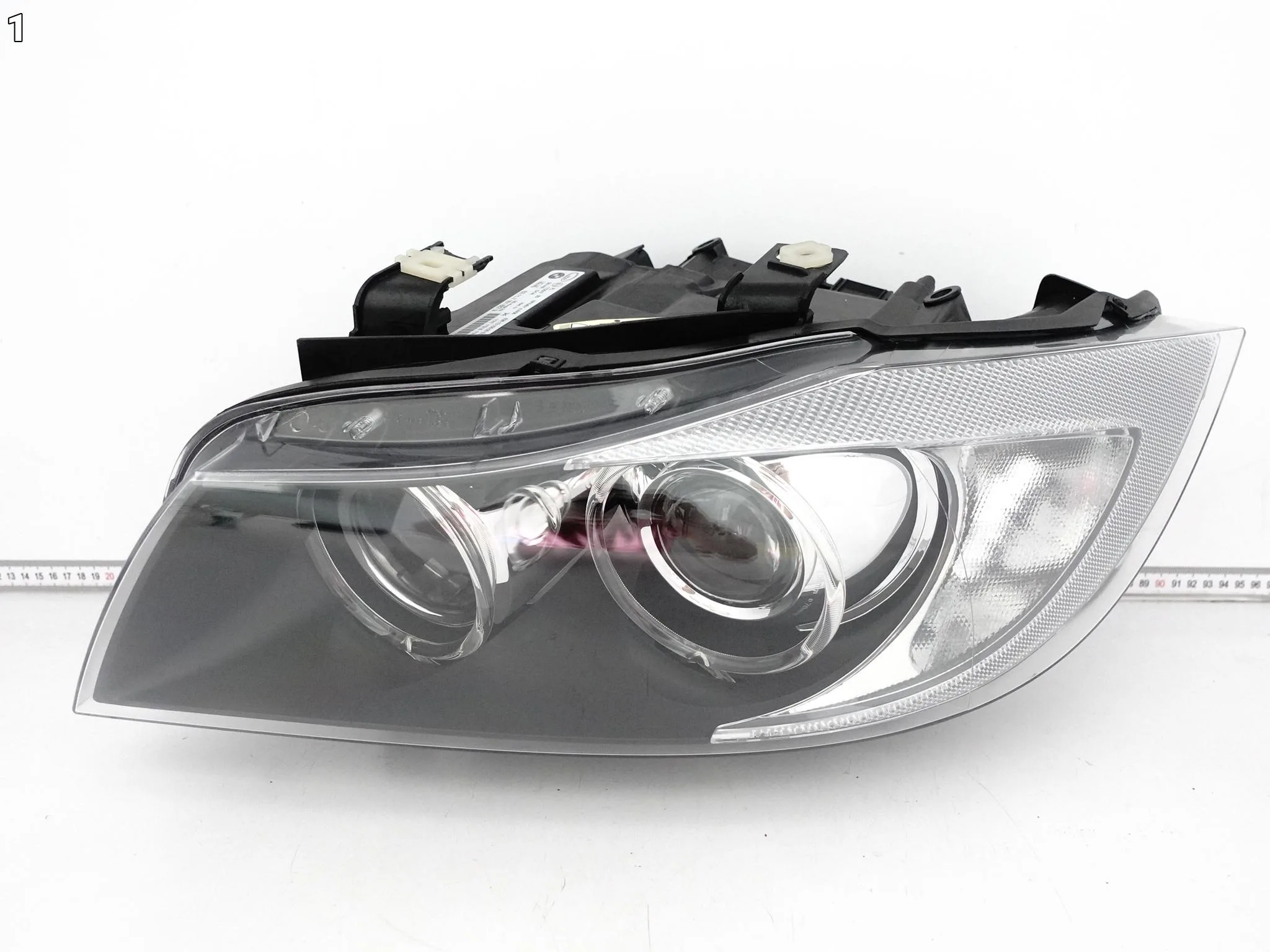 BMW 3 E90 E91 04-08 LAMPA XENON NIESKRĘTNA LEWA PRZÓD EUROPA NOWA ORG BMW 3 E90 E91 04-08 LAMPA XENON NIESKRĘTNA LEWA PRZÓD EUROPA NOWA ORG - obrazek 2