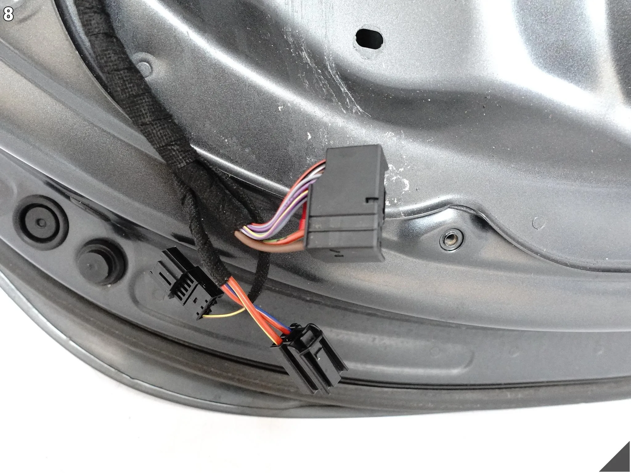AUDI RS7 S7 A7 4G8 C7 10-18 LIFT DRZWI LEWE TYŁ SZYBA DEMONTAŻ KOLOR I6 AUDI RS7 S7 A7 4G8 C7 10-18 LIFT DRZWI LEWE TYŁ SZYBA DEMONTAŻ KOLOR I6 - obrazek 9