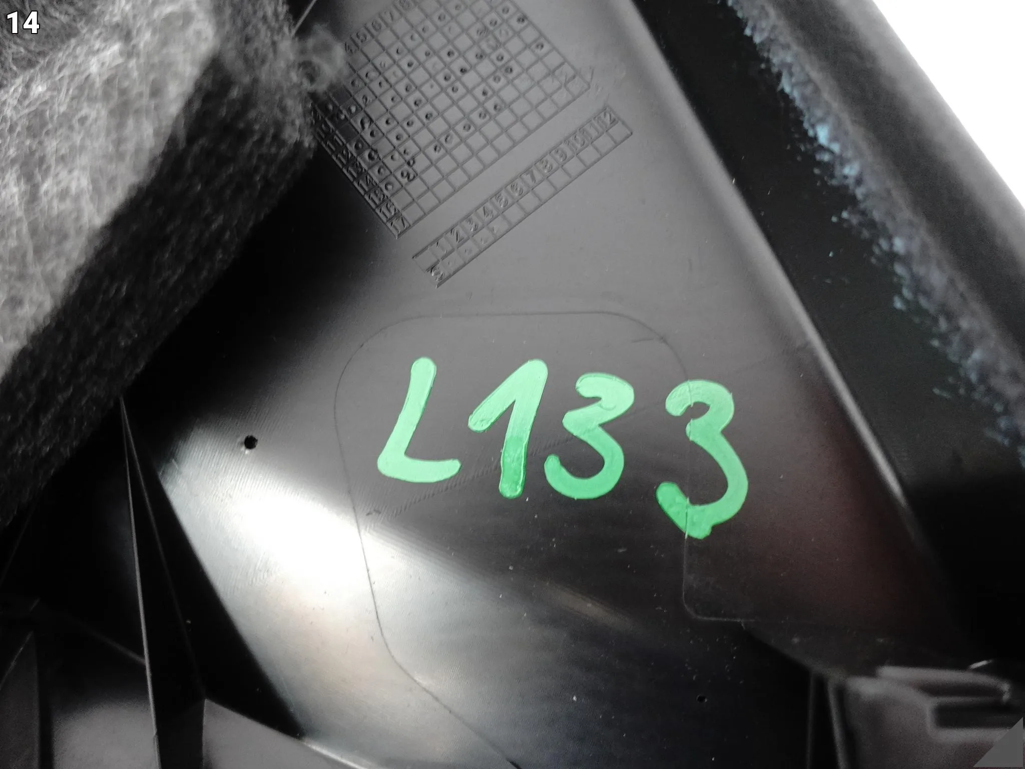 AUDI A5 S5 8T8 SPORTBACK 11-16 TAPICERKA BOCZEK DRZWI PRAWA PRZÓD MILANO AUDI A5 S5 8T8 SPORTBACK 11-16 TAPICERKA BOCZEK DRZWI PRAWA PRZÓD MILANO - obrazek 15