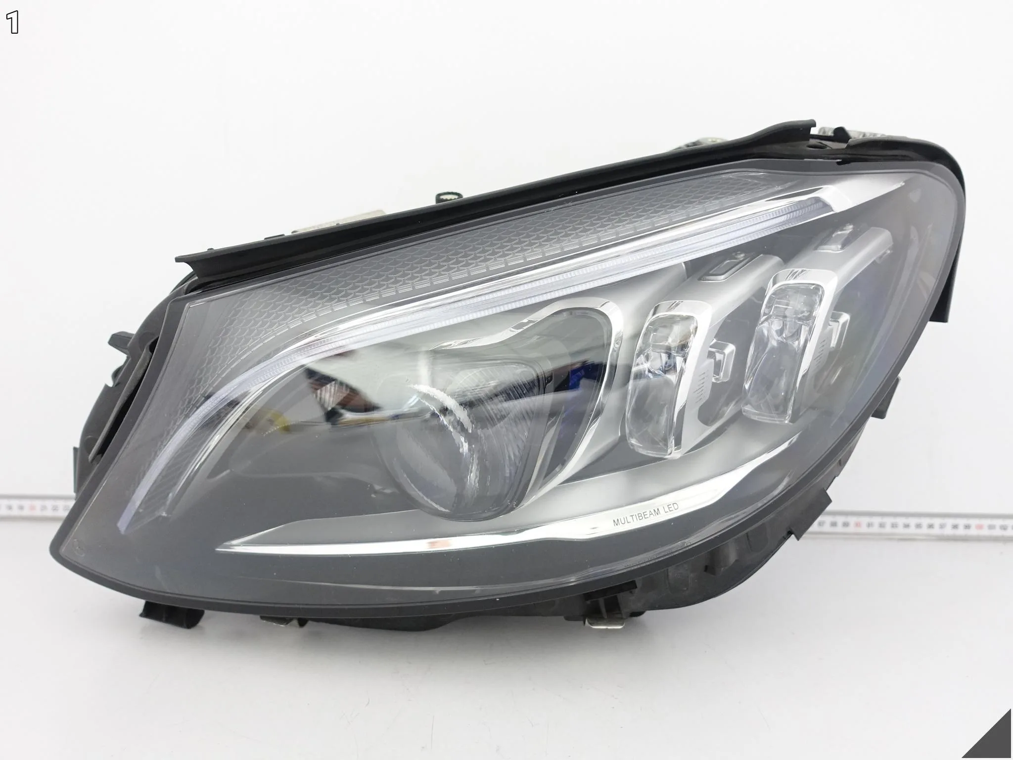 MERCEDES C-KLASA W205 S205 MOPF LIFT 18-21 LAMPA FULL LED MULTIBEAM LEWA MERCEDES C-KLASA W205 S205 MOPF LIFT 18-21 LAMPA FULL LED MULTIBEAM LEWA - obrazek 2
