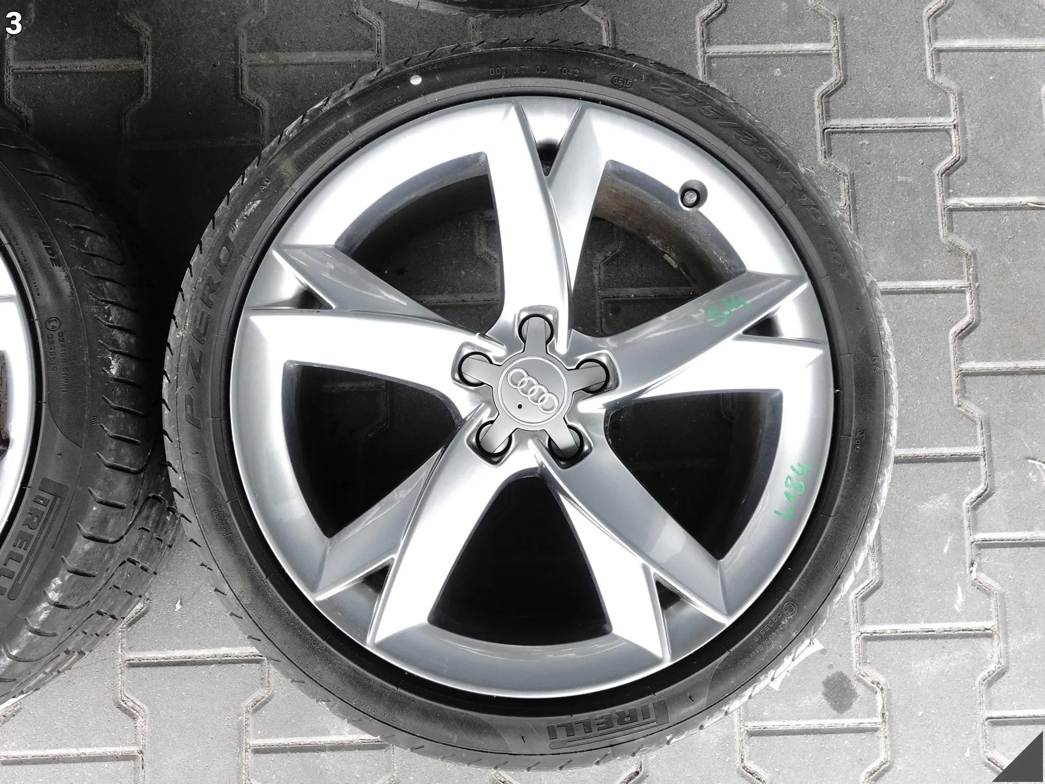 AUDI A5 S5 8T0 B8 8,5X19 ET32 PIRELLI 255/35 KOMPLET FELGI+OPONY 8,3MM LATO AUDI A5 S5 8T0 B8 8,5X19 ET32 PIRELLI 255/35 KOMPLET FELGI+OPONY 8,3MM LATO - obrazek 4