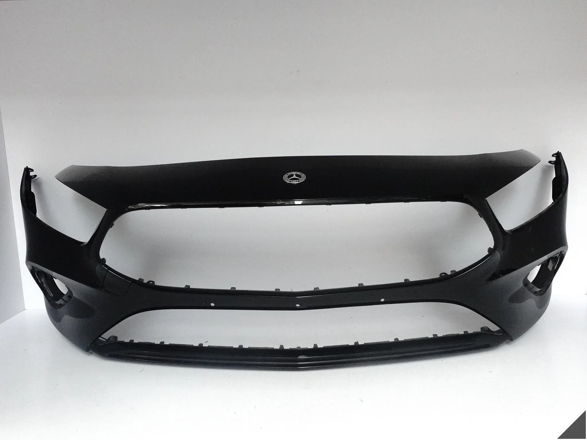 MERCEDES A-KLASA W177 LIFT MOPF 22- ZDERZAK BUMPER + ZAŚLEPKA PRZÓD (6xPDC) MERCEDES A-KLASA W177 LIFT MOPF 22- ZDERZAK BUMPER + ZAŚLEPKA PRZÓD (6xPDC)