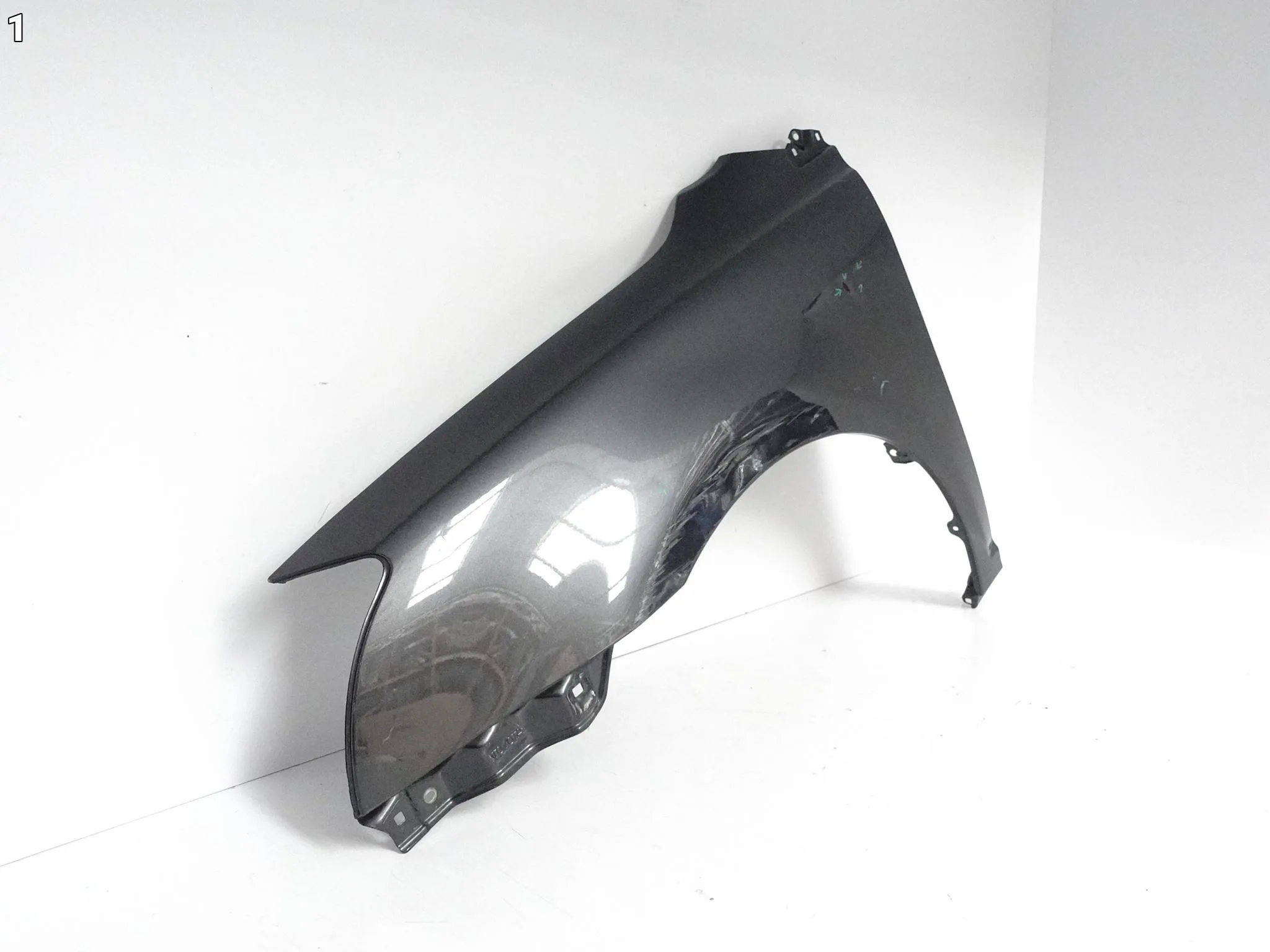 TOYOTA AVENSIS II T25 T250 06-09 LIFT BŁOTNIK LEWY PRZÓD B.ŁADNY TOYOTA AVENSIS II T25 T250 06-09 LIFT BŁOTNIK LEWY PRZÓD B.ŁADNY - obrazek 2