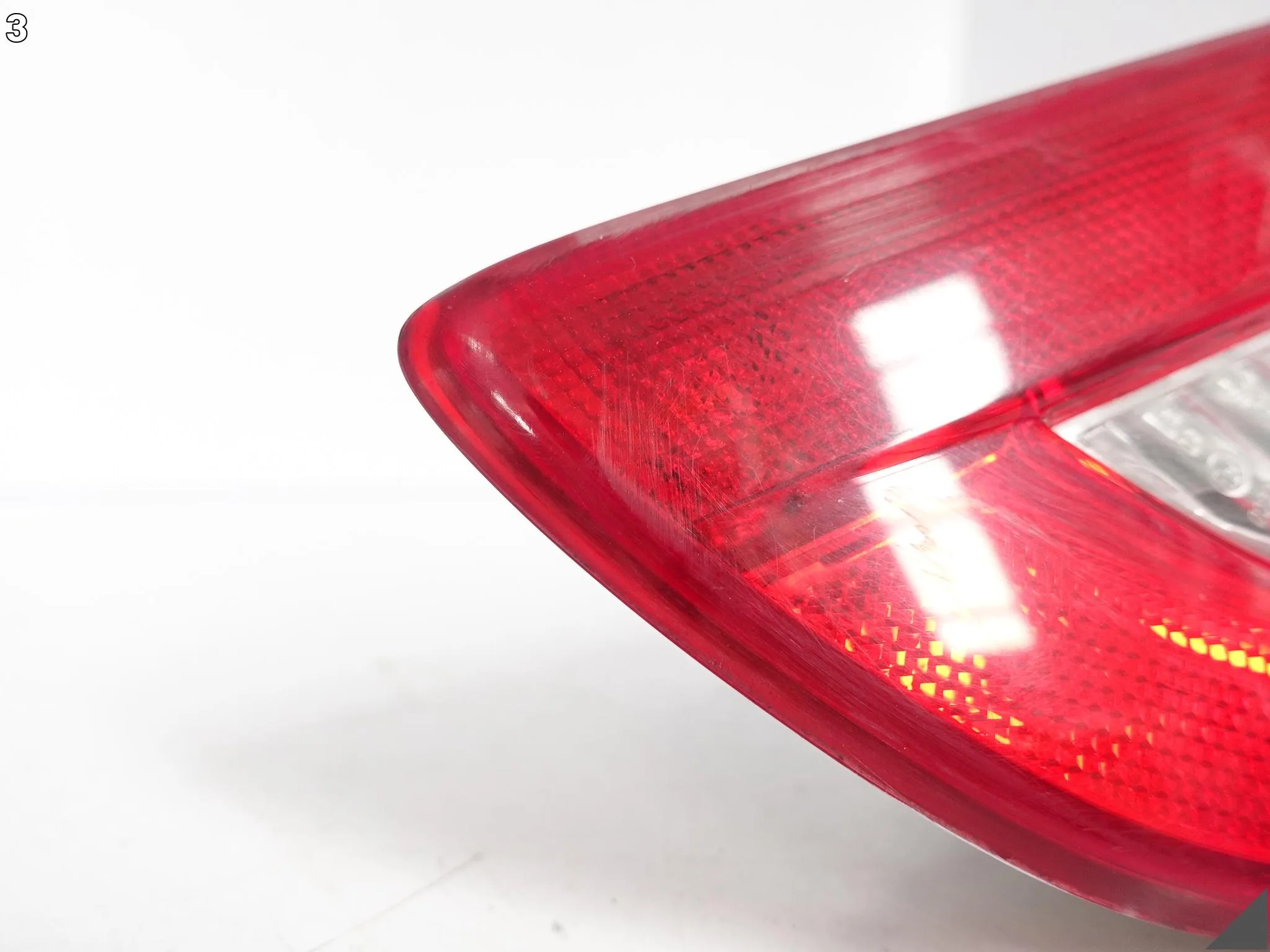 MASERATI GRANTURISMO M145 07-13 LAMPA LED W BŁOTNIK LEWA TYŁ EUROPA (JASNA) MASERATI GRANTURISMO M145 07-13 LAMPA LED W BŁOTNIK LEWA TYŁ EUROPA (JASNA) - obrazek 4