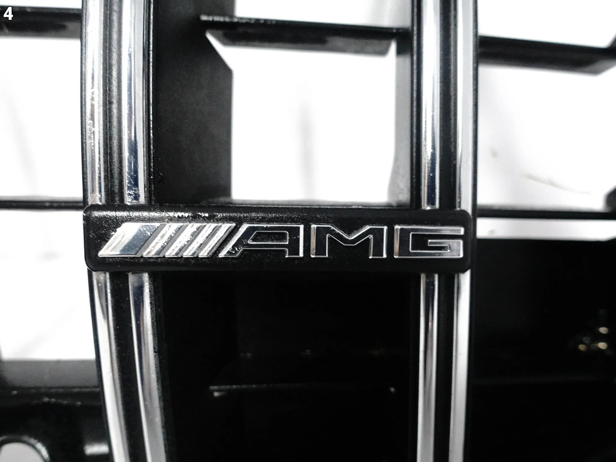 MERCEDES AMG GT X290 4-DOOR COUPE 19- GRILL ATRAPA KRATKA W ZDERZAK PRZÓD MERCEDES AMG GT X290 4-DOOR COUPE 19- GRILL ATRAPA KRATKA W ZDERZAK PRZÓD - obrazek 5