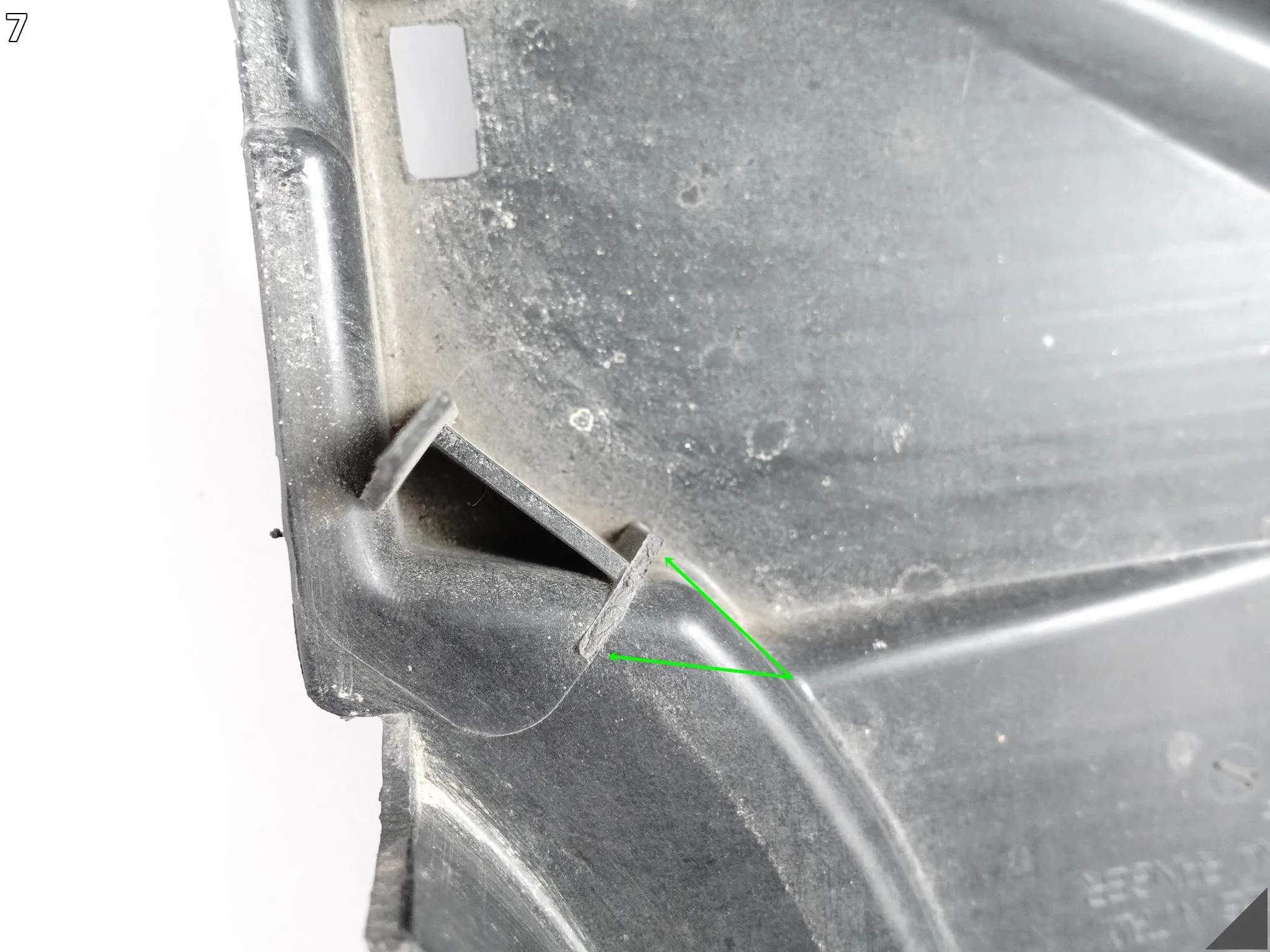 AUDI A5 S5 8T8 B8 SPORTBACK LIFT 09-16 PŁYTA OSŁONA PODWOZIA PRAWA TYŁ AUDI A5 S5 8T8 B8 SPORTBACK LIFT 09-16 PŁYTA OSŁONA PODWOZIA PRAWA TYŁ - obrazek 8