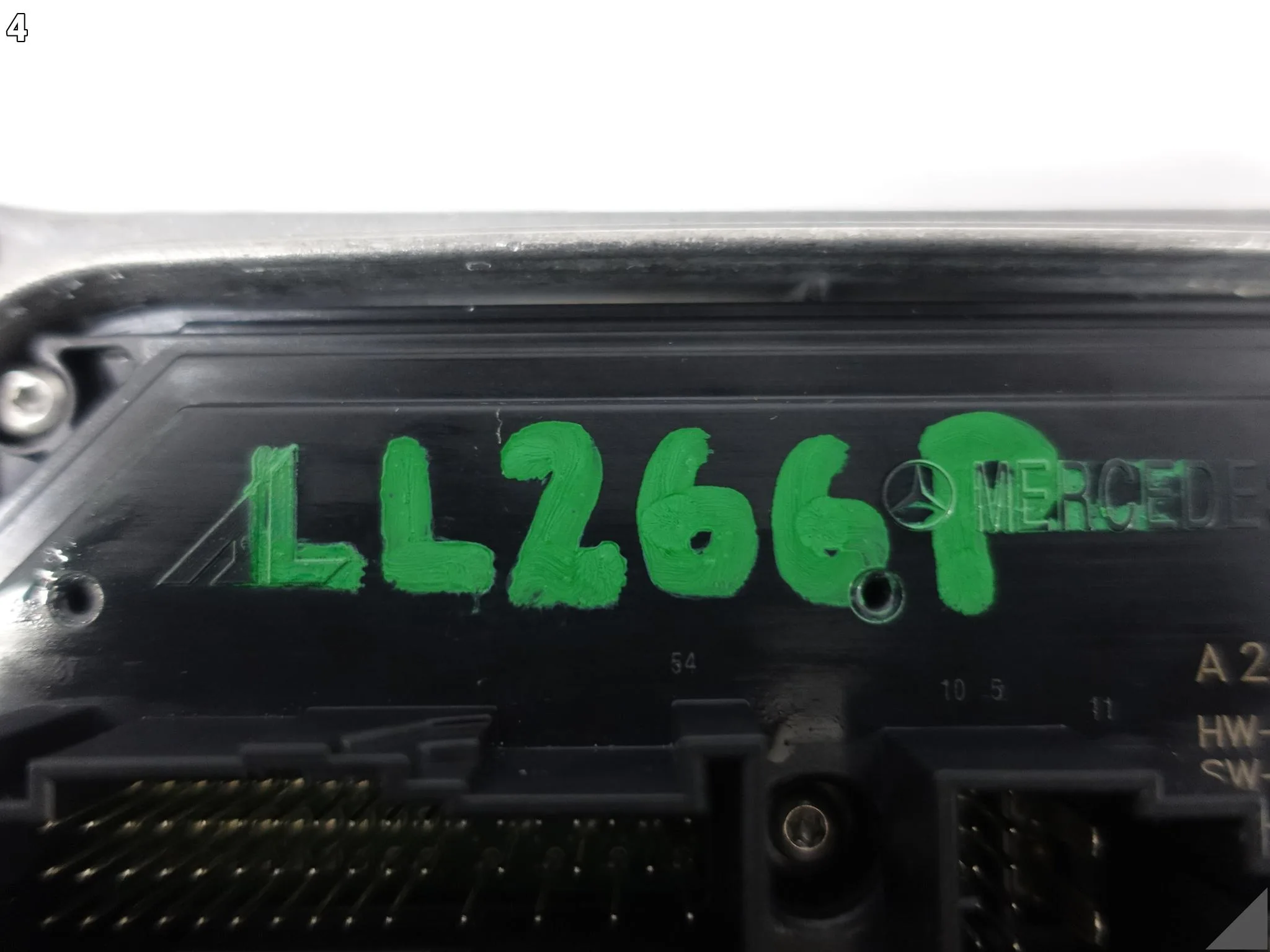 ASTON MARTIN DB12 24- LAMPA FULL LED MODUŁ STEROWNIK PRZETWORNICA ASTON MARTIN DB12 24- LAMPA FULL LED MODUŁ STEROWNIK PRZETWORNICA - obrazek 5