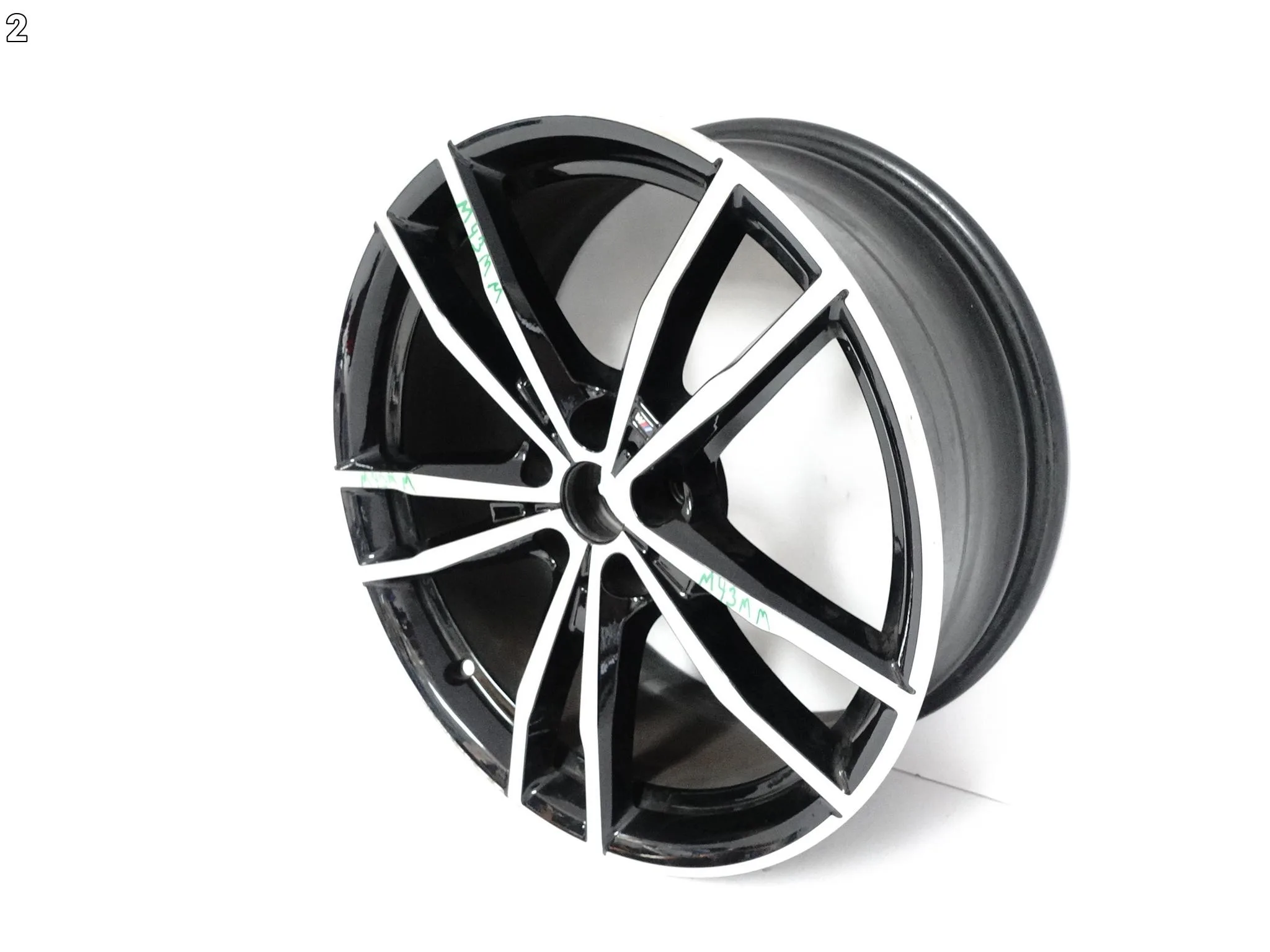 BMW 3 G20 G21 4 G22 G23 2 G42 M-PAKIET FELGA 8Jx19 IS27 5×112 8089892 BMW 3 G20 G21 4 G22 G23 2 G42 M-PAKIET FELGA 8Jx19 IS27 5x112 8089892 - obrazek 3
