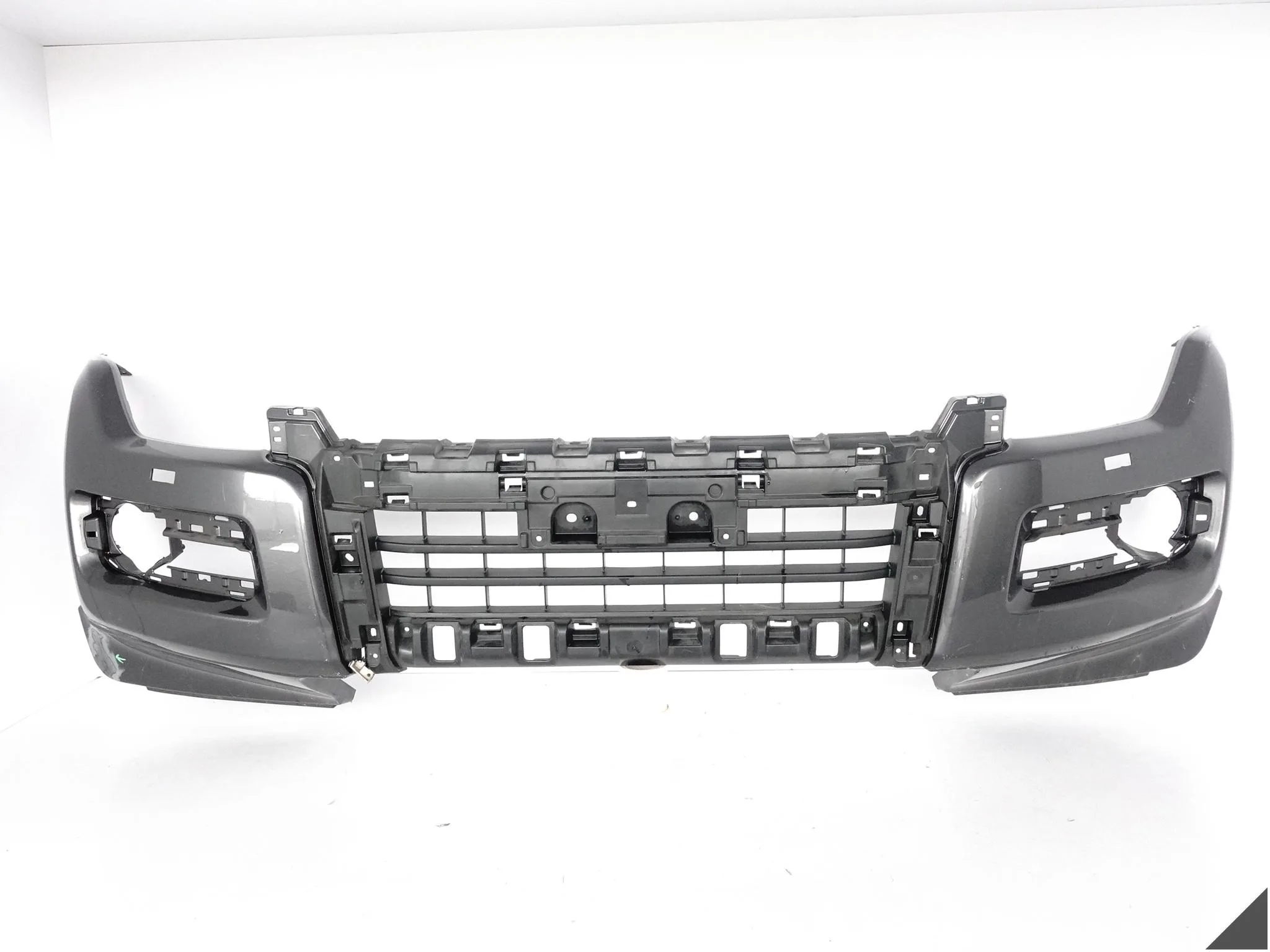 MITSUBISHI PAJERO IV (4 GENERACJA) LIFT 15-20 ZDERZAK BUMPER PRZÓD SPRYSKI MITSUBISHI PAJERO IV (4 GENERACJA) LIFT 15-20 ZDERZAK BUMPER PRZÓD SPRYSKI
