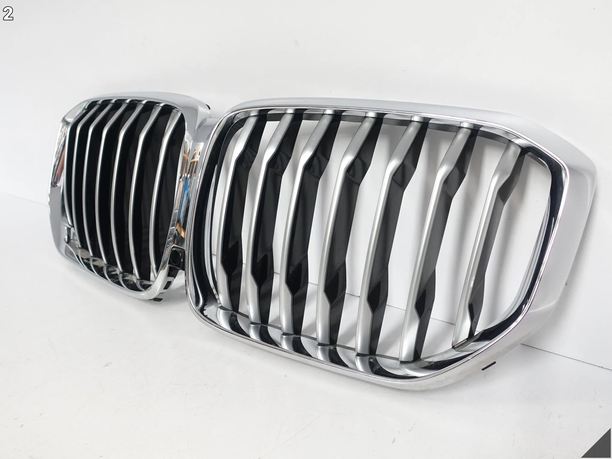 BMW X5 G05 M-PAKIET 18-23 GRILL ATRAPA NERKI KRATKA W ZDERZAK PRZÓD 7454887 BMW X5 G05 M-PAKIET 18-23 GRILL ATRAPA NERKI KRATKA W ZDERZAK PRZÓD 7454887 - obrazek 3