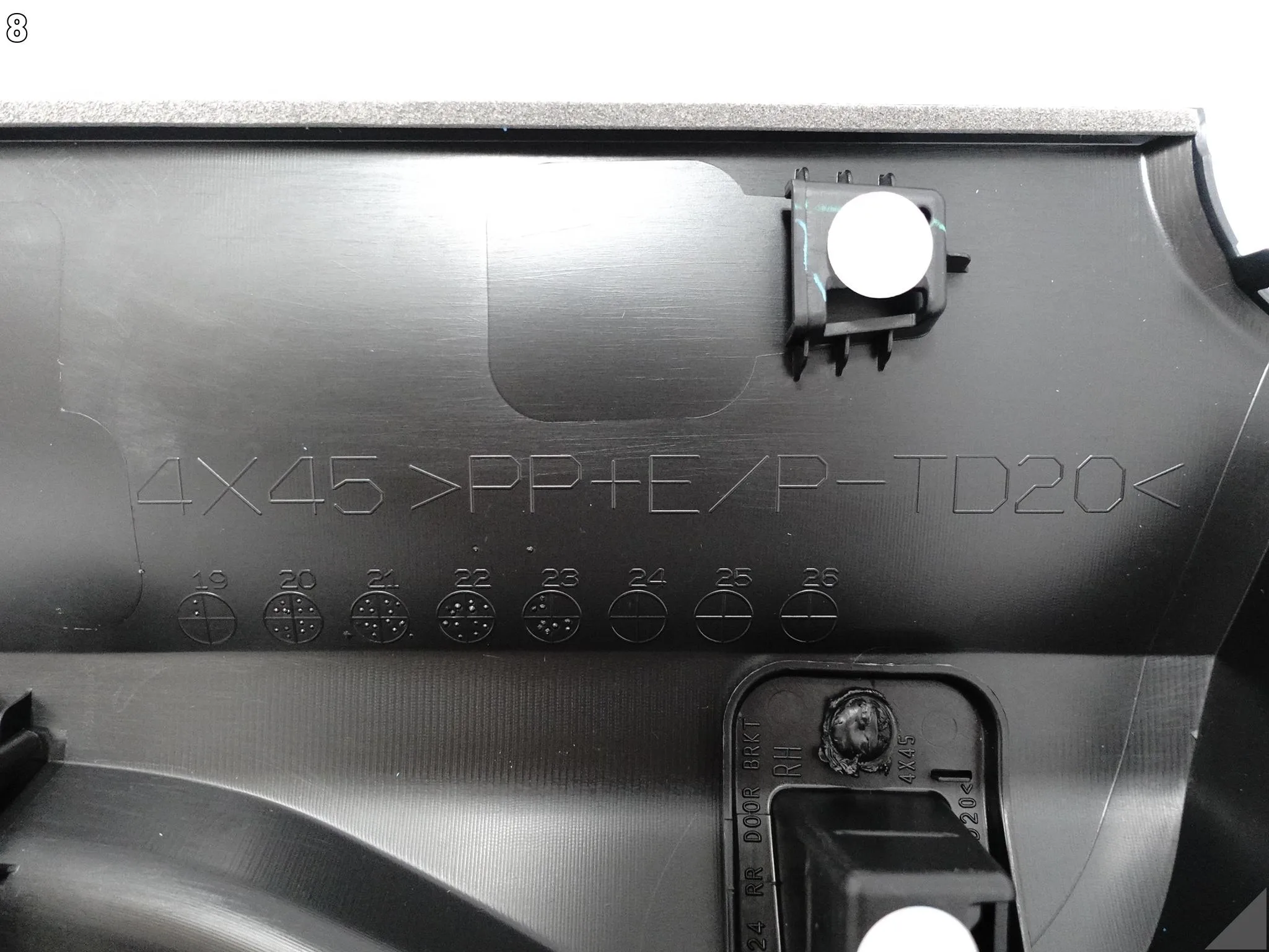 MITSUBISHI ECLIPSE CROSS LIFT 20- LISTWA OSŁONA NAKŁADKA DRZWI TYŁ PRAWA MITSUBISHI ECLIPSE CROSS LIFT 20- LISTWA OSŁONA NAKŁADKA DRZWI TYŁ PRAWA - obrazek 9
