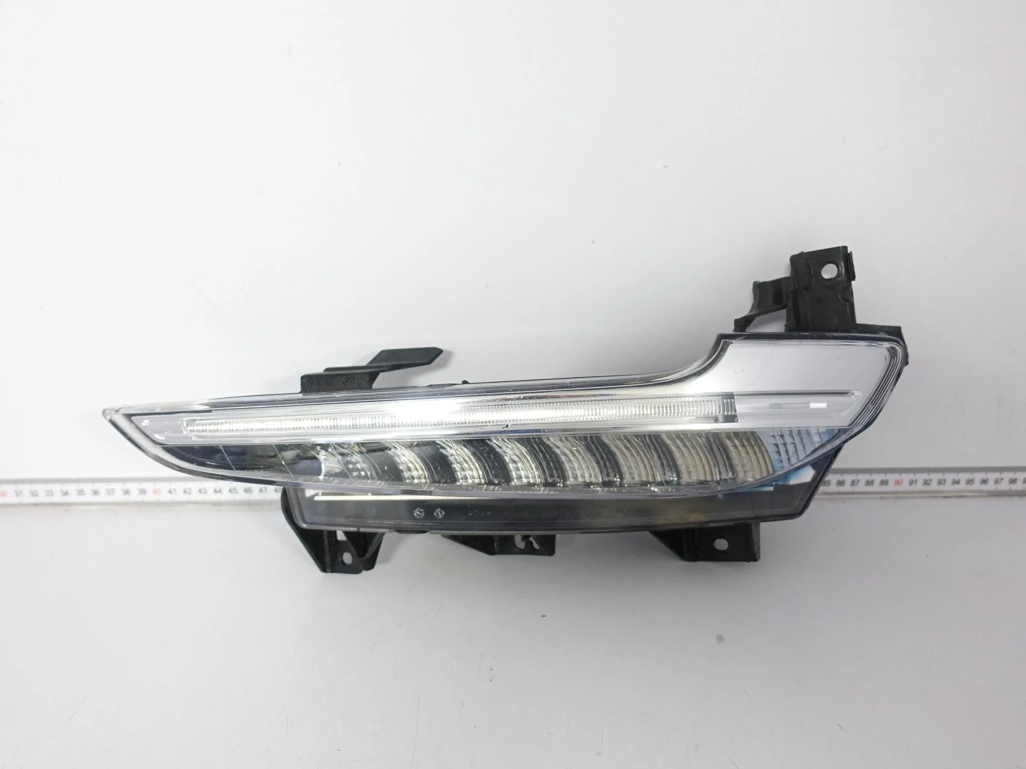 PORSCHE 991 911 11-15 LAMPA LED DRL KIERUNKOWSKAZ PRAWY W ZDERZAK PRZÓD PORSCHE 991 911 11-15 LAMPA LED DRL KIERUNKOWSKAZ PRAWY W ZDERZAK PRZÓD