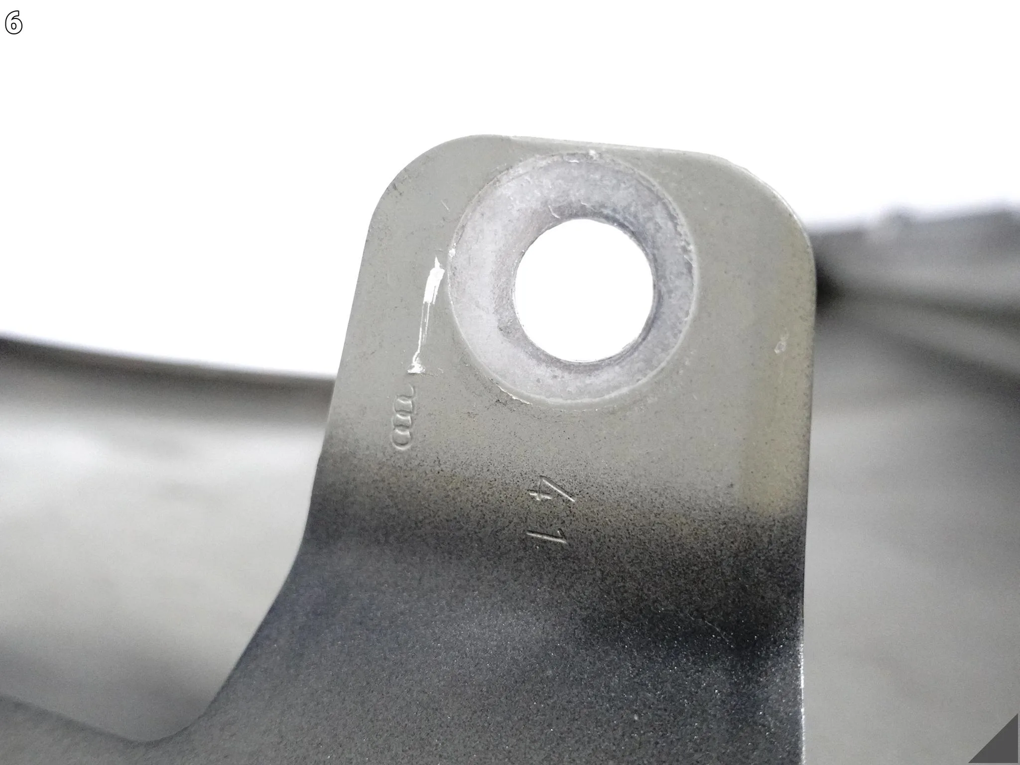 AUDI RS7 S7 A7 4G8 C7 LIFT 10-18 BŁOTNIK PRAWY PRZÓD DEMONTAŻ KOLOR I6 MATT AUDI RS7 S7 A7 4G8 C7 LIFT 10-18 BŁOTNIK PRAWY PRZÓD DEMONTAŻ KOLOR I6 MATT - obrazek 7