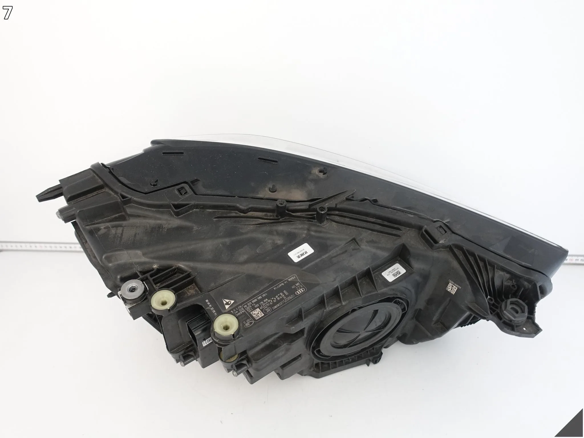 AUDI Q3 II (2 GENERACJA) F3 83A 18-25 LAMPA FULL LED LEWA PRZÓD EUROPA *033 AUDI Q3 II (2 GENERACJA) F3 83A 18-25 LAMPA FULL LED LEWA PRZÓD EUROPA *033 - obrazek 8