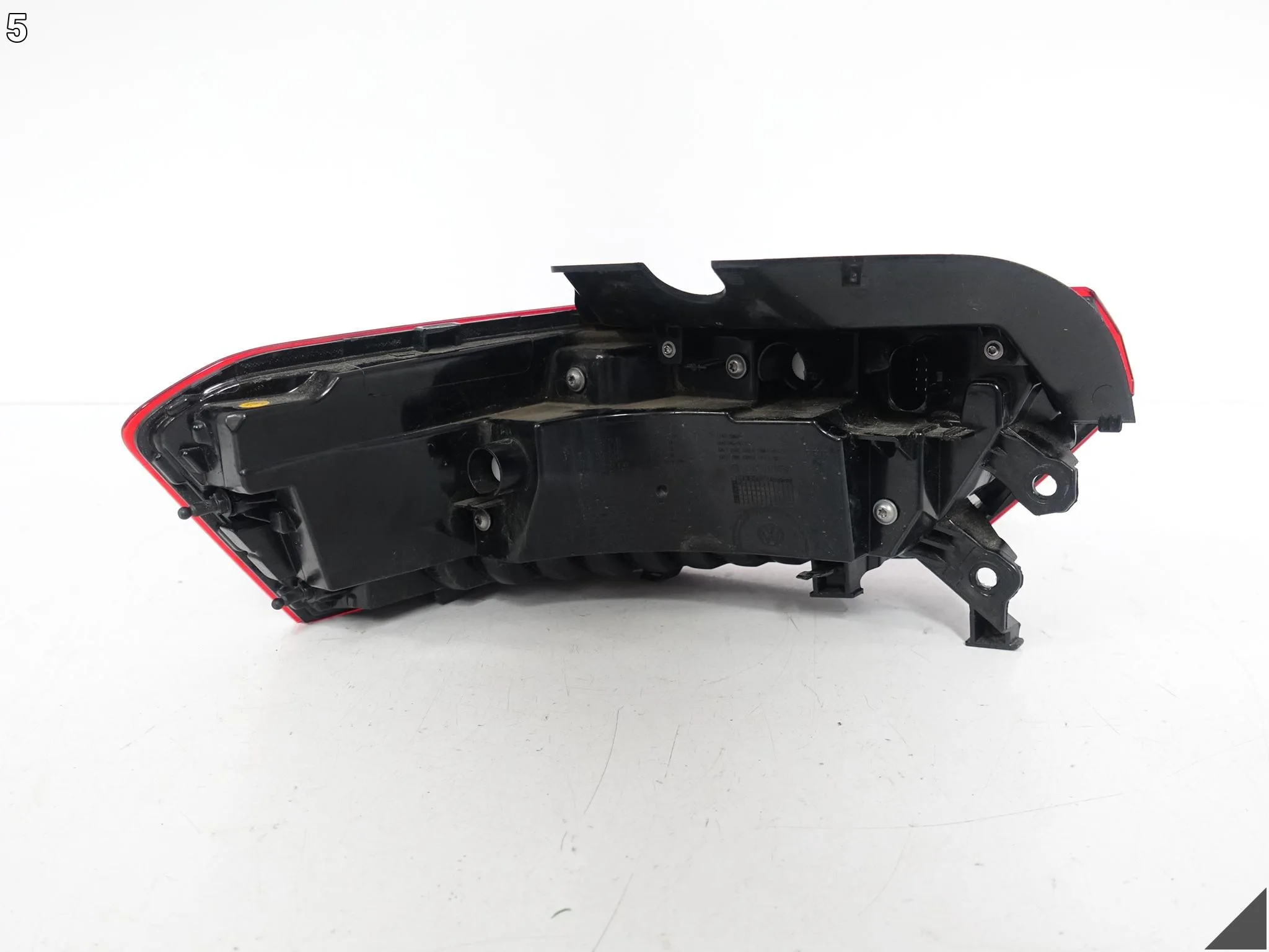VW ID3 ID.3 10A 19- LAMPA TAILLIGHT LED W BŁOTNIK PRAWA TYŁ 10A945096B VW ID3 ID.3 10A 19- LAMPA TAILLIGHT LED W BŁOTNIK PRAWA TYŁ 10A945096B - obrazek 6